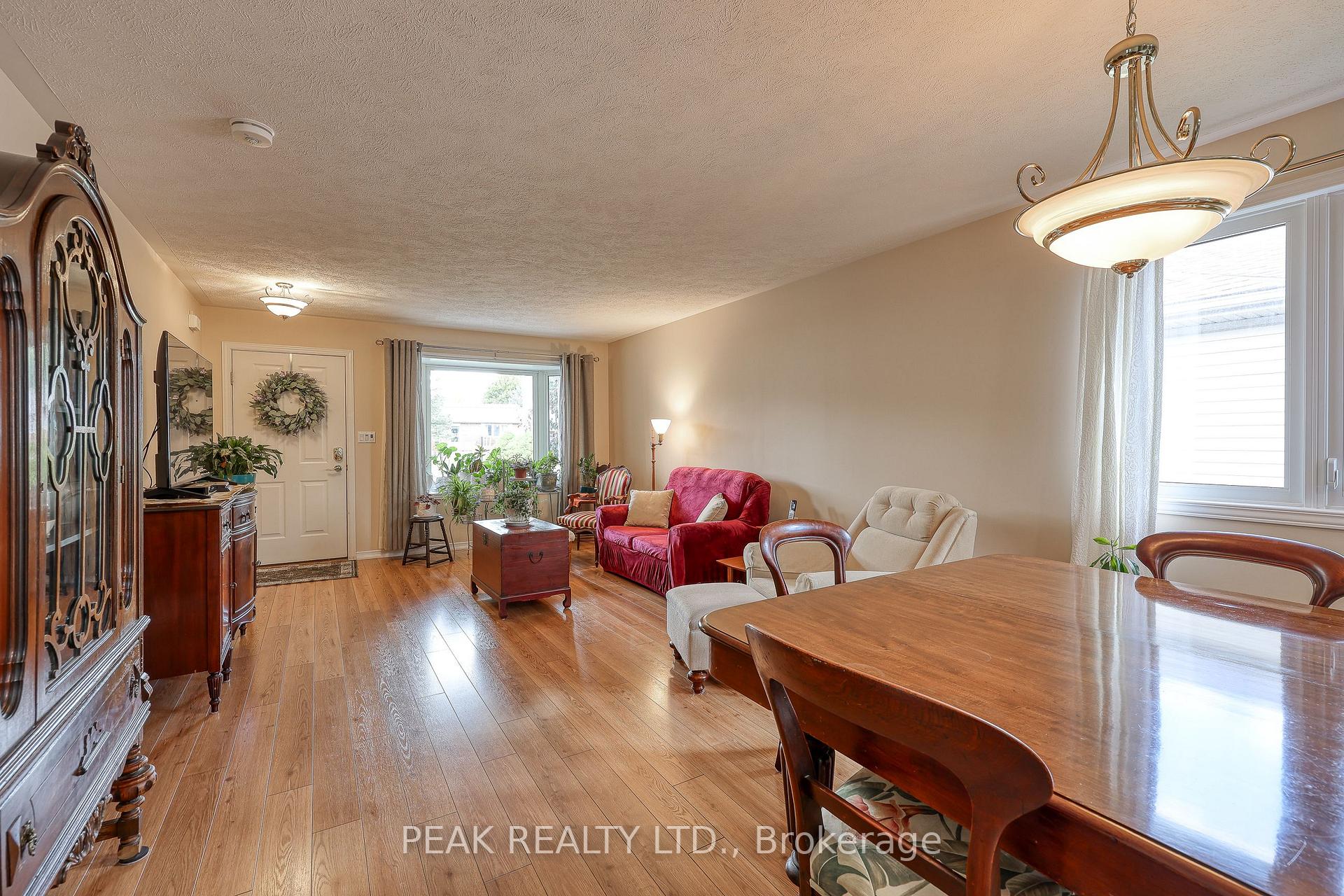 Photo 15 of 217 North Street E, Tillsonburg — HOMEH
