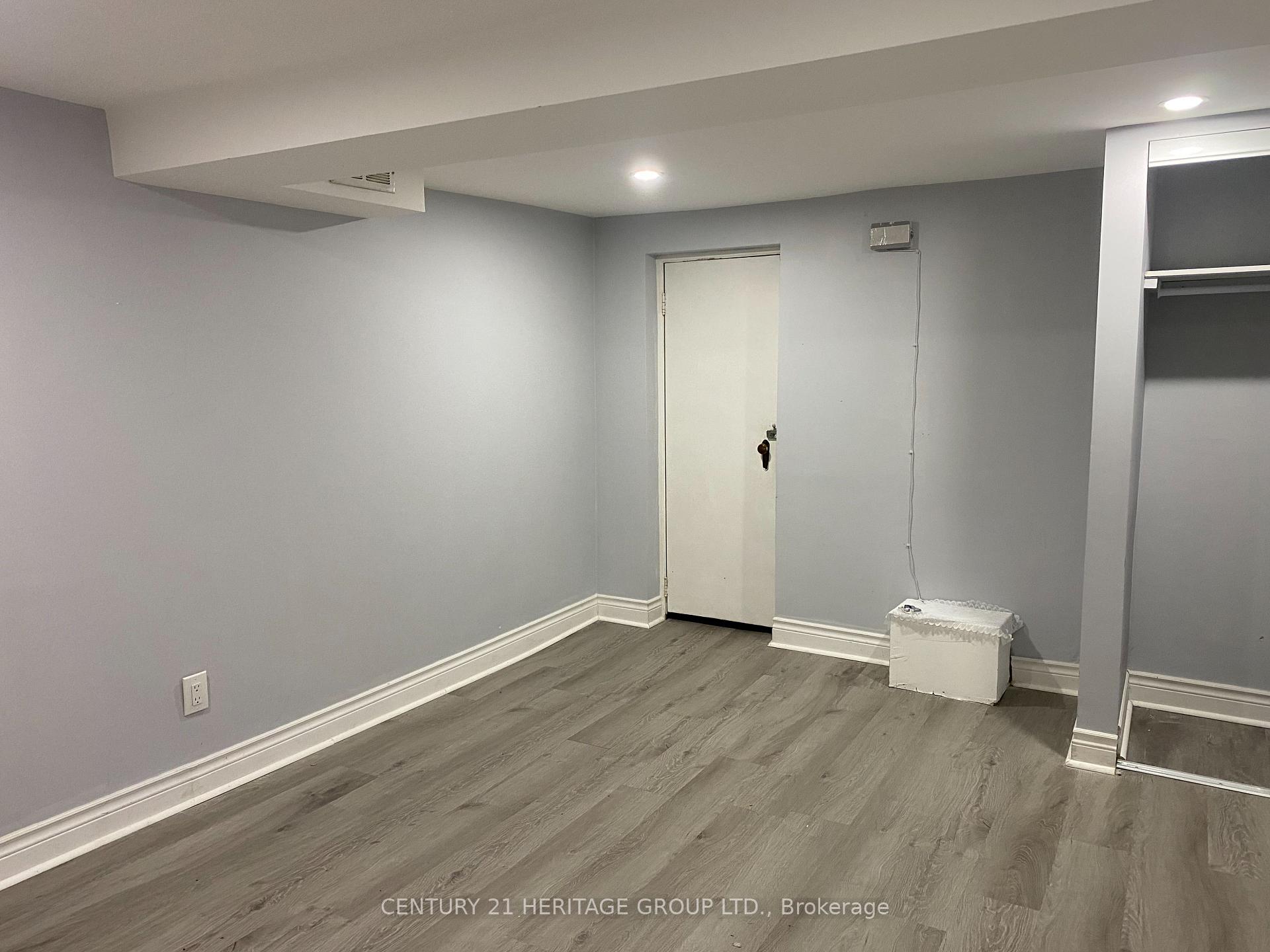 Photo 12 of 28 Shirley Crescent, Scarborough, Scarborough Village — HOMEH
