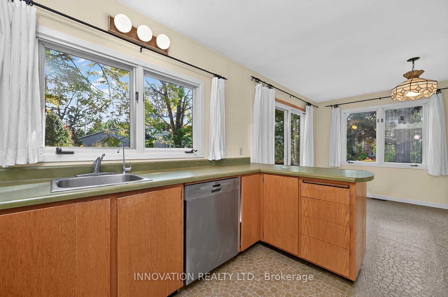 Photo 13 of 6701 Lord Nelson Street, Ottawa, Kars — HOMEH