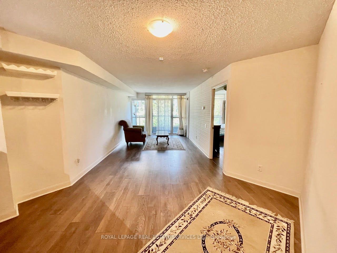 Photo 5 of Unit 340, 525 Wilson Avenue, North York, Clanton Park — HOMEH