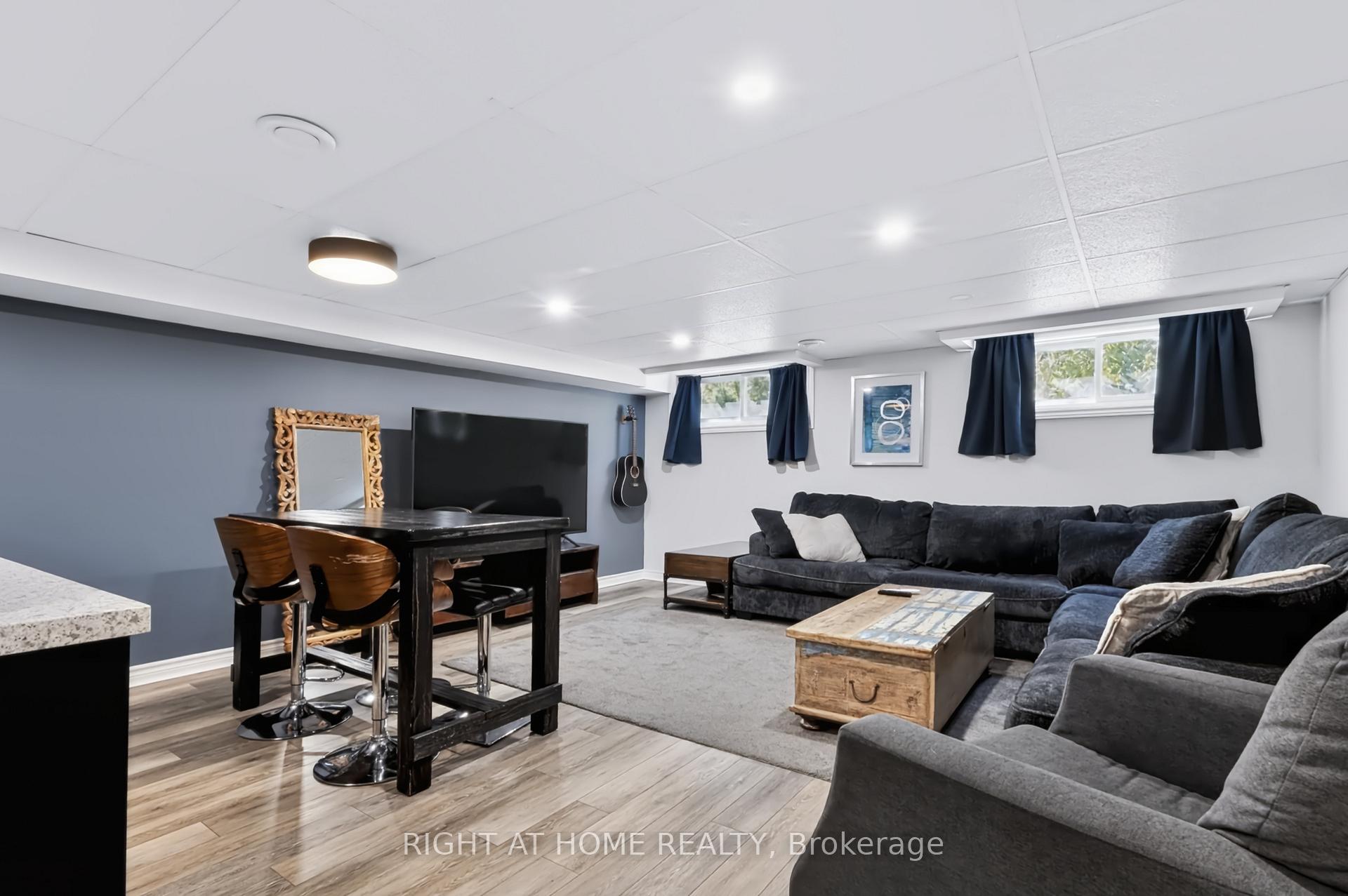 Photo 25 of 493 Forestwood Crescent, Burlington, Appleby — HOMEH