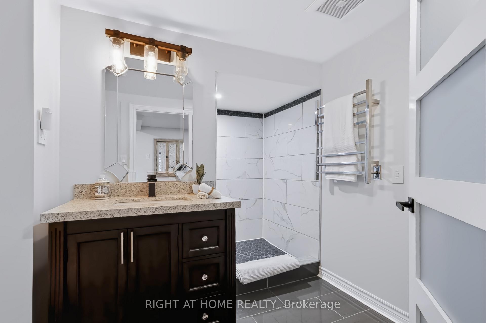 Photo 31 of 493 Forestwood Crescent, Burlington, Appleby — HOMEH