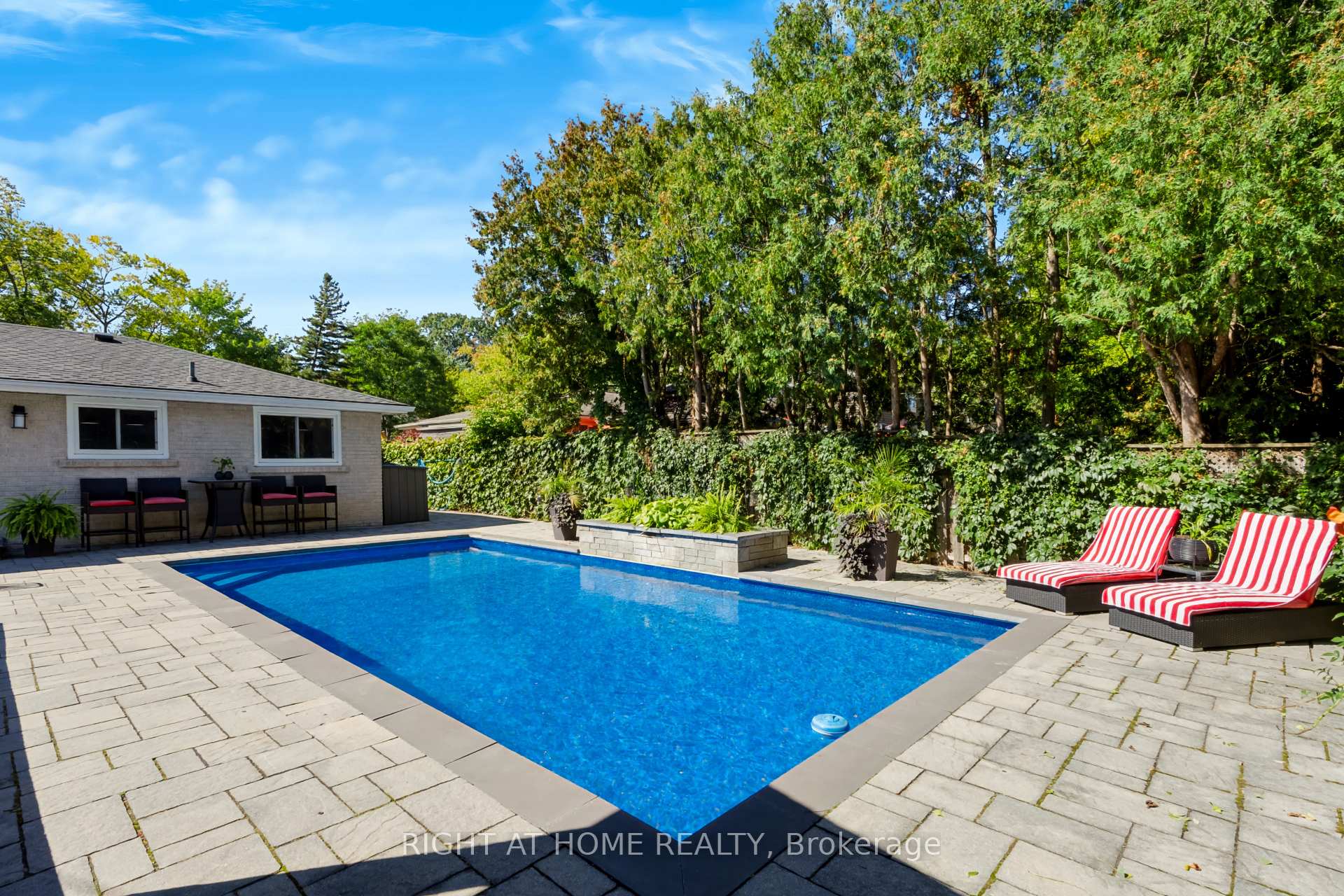 Photo 38 of 493 Forestwood Crescent, Burlington, Appleby — HOMEH