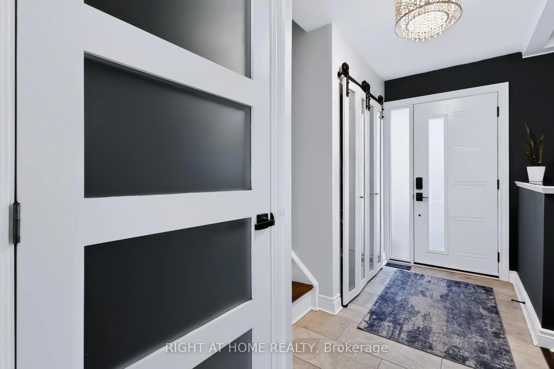 Photo 3 of 493 Forestwood Crescent, Burlington, Appleby — HOMEH