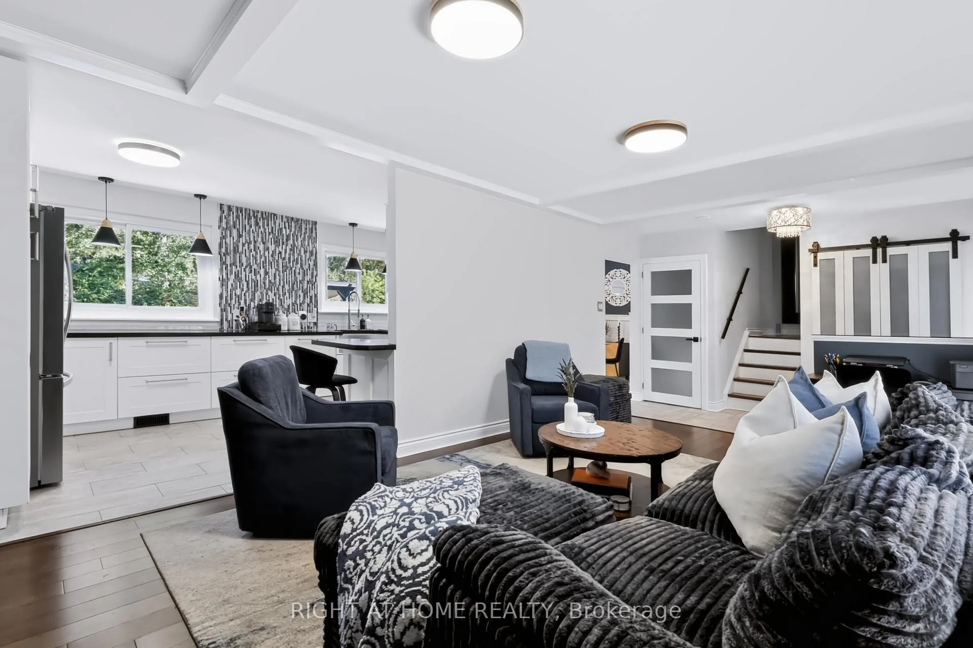 Photo 7 of 493 Forestwood Crescent, Burlington, Appleby — HOMEH