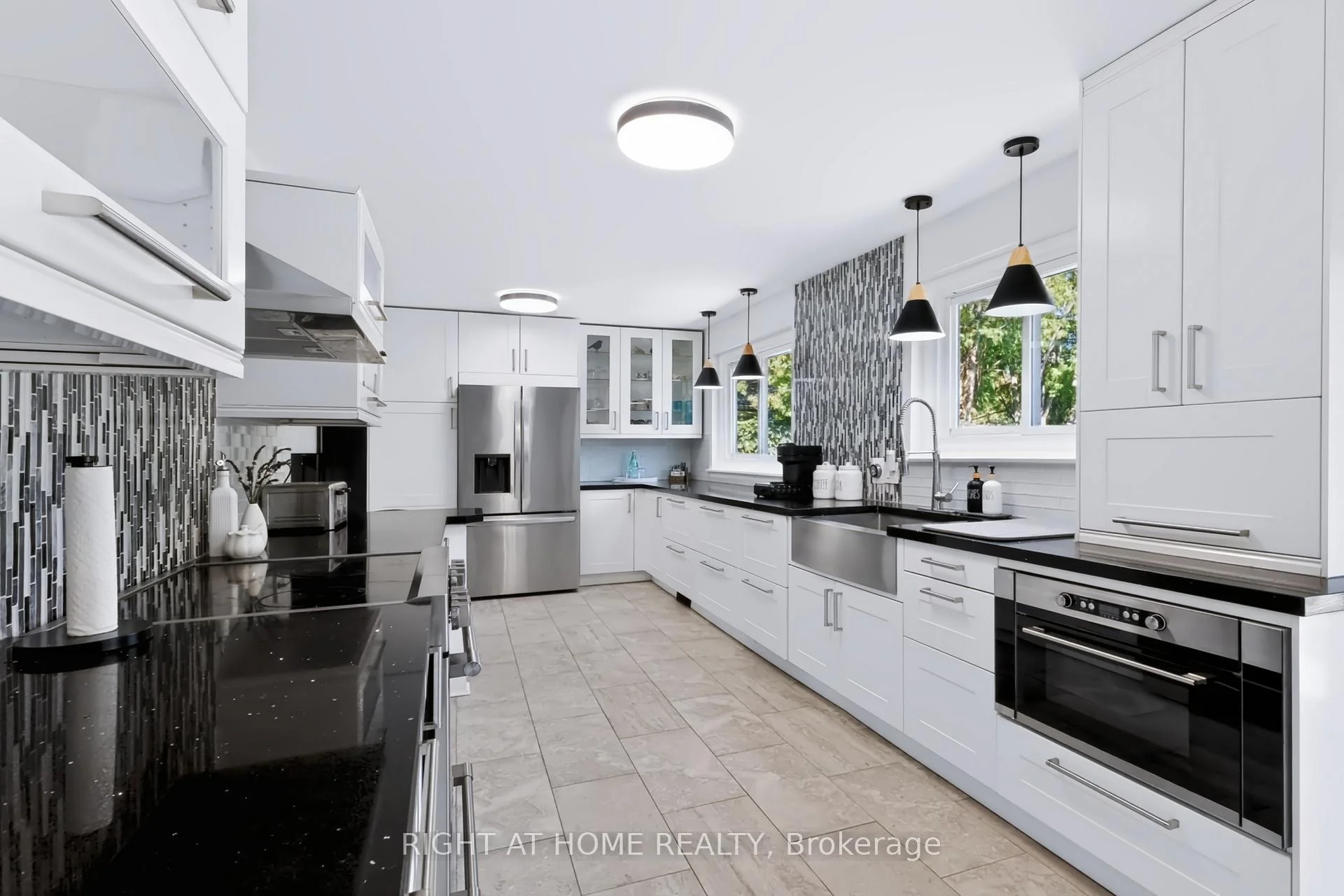 Photo 11 of 493 Forestwood Crescent, Burlington, Appleby — HOMEH