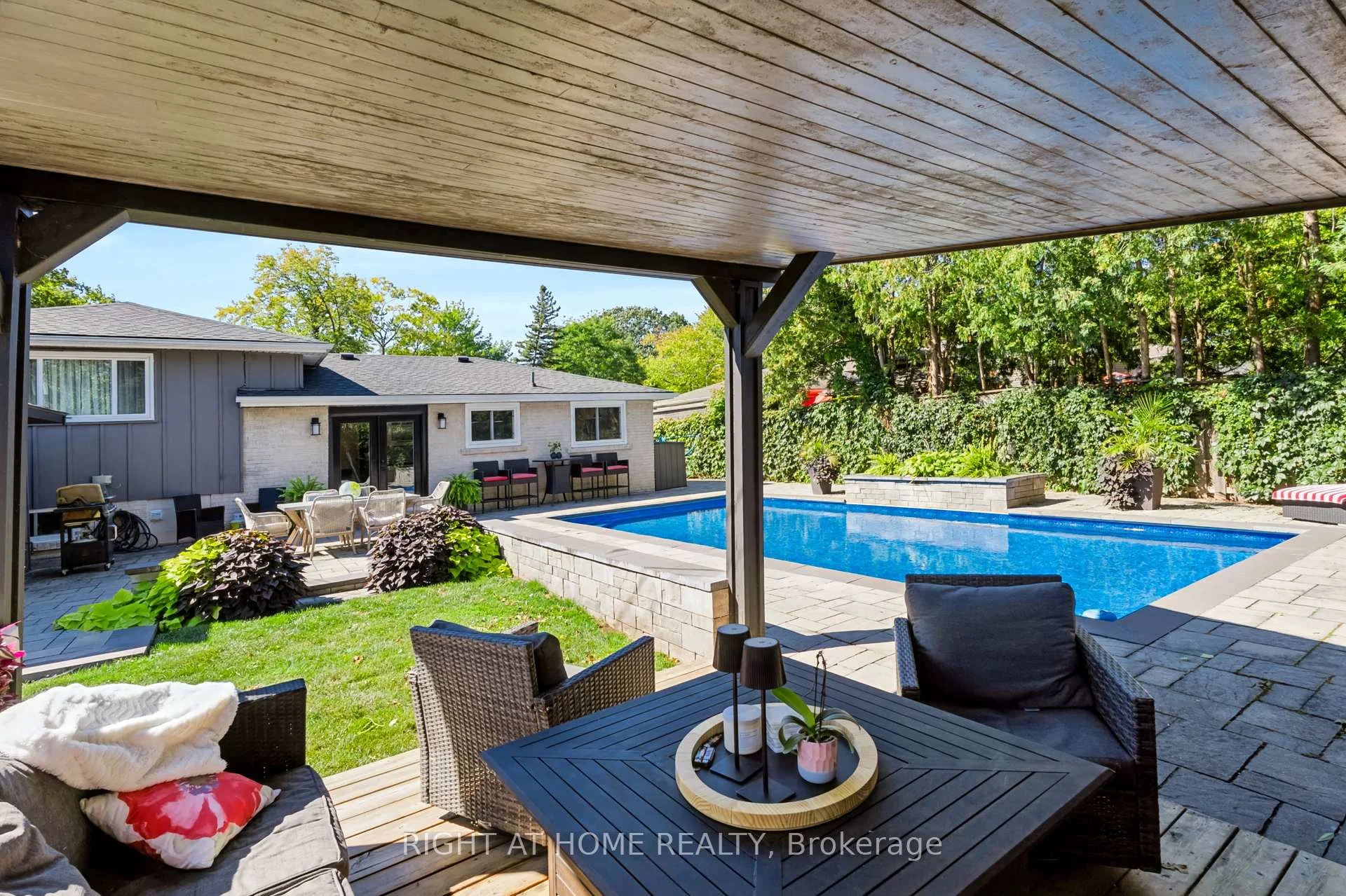 Photo 43 of 493 Forestwood Crescent, Burlington, Appleby — HOMEH