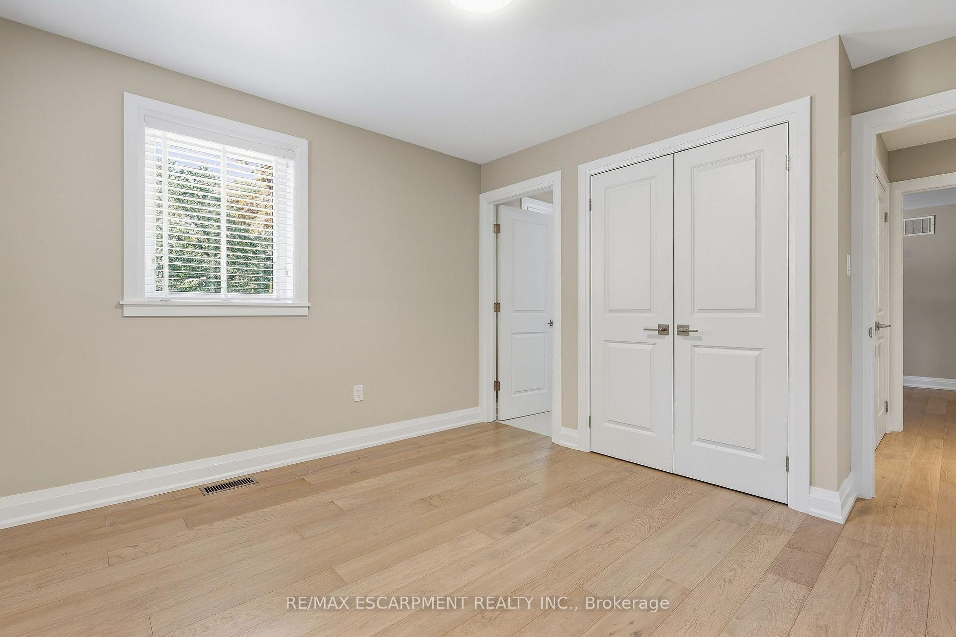 Photo 15 of Unit MAIN, 707 King Road, Burlington, LaSalle — HOMEH