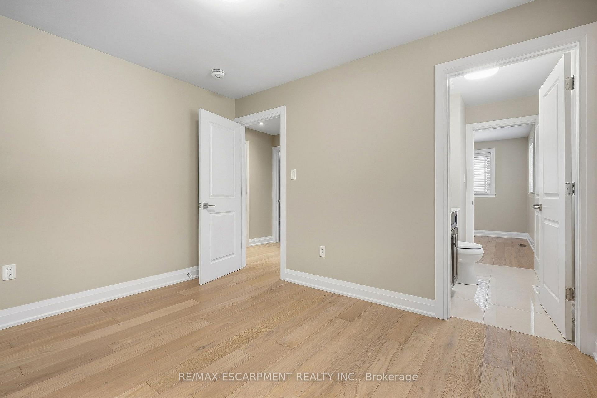 Photo 18 of Unit MAIN, 707 King Road, Burlington, LaSalle — HOMEH