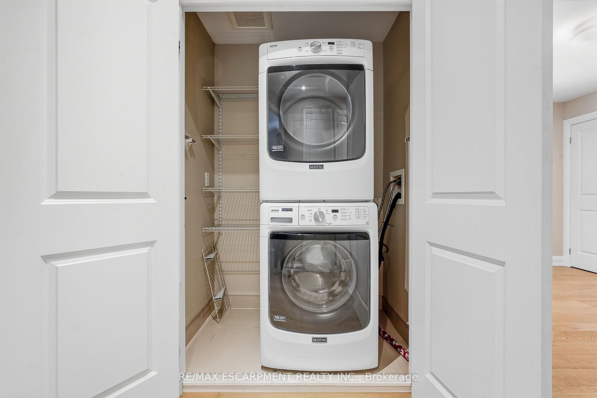 Photo 19 of Unit MAIN, 707 King Road, Burlington, LaSalle — HOMEH