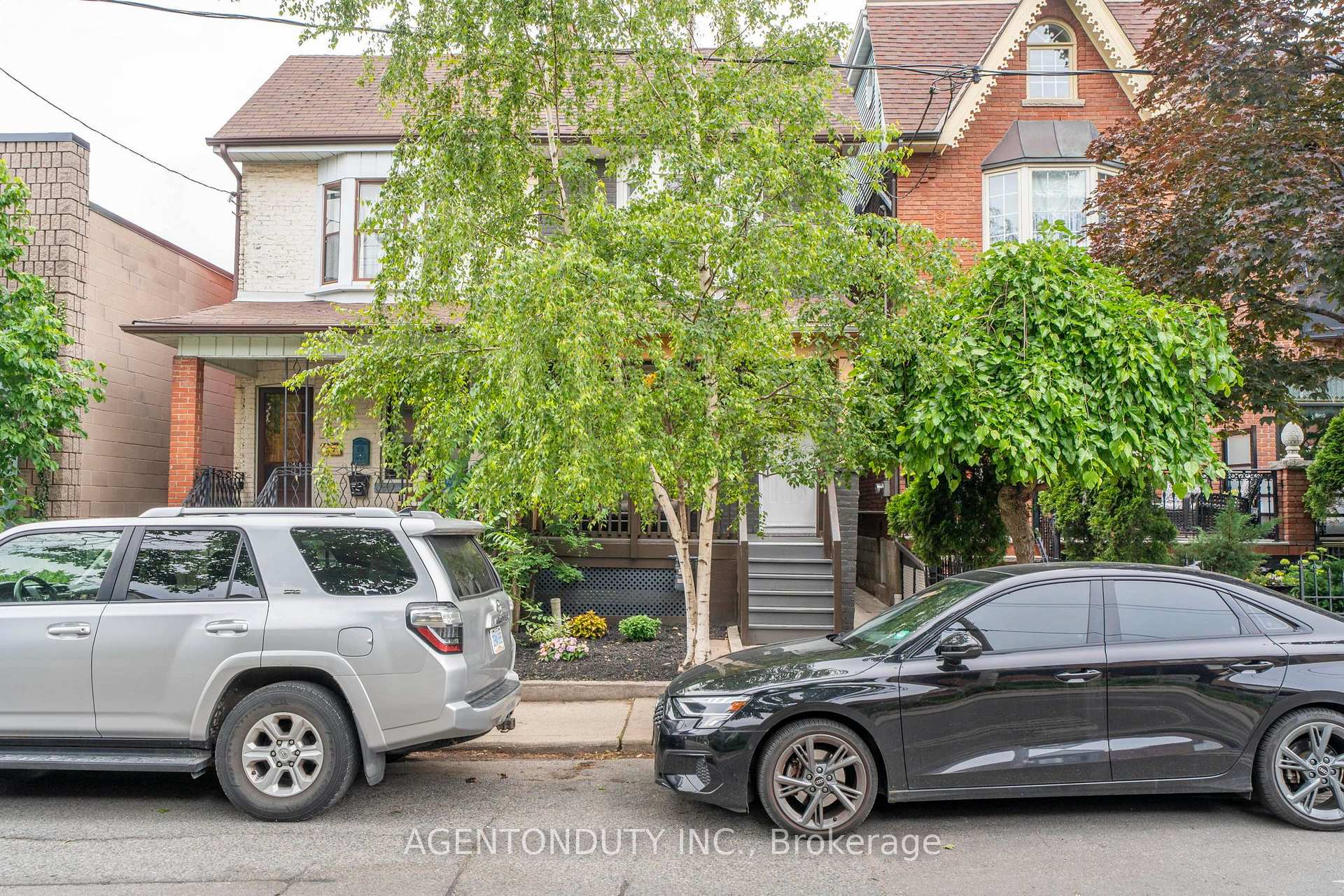 Photo 2 of 200 St Helen's Avenue, Toronto, Dufferin Grove — HOMEH