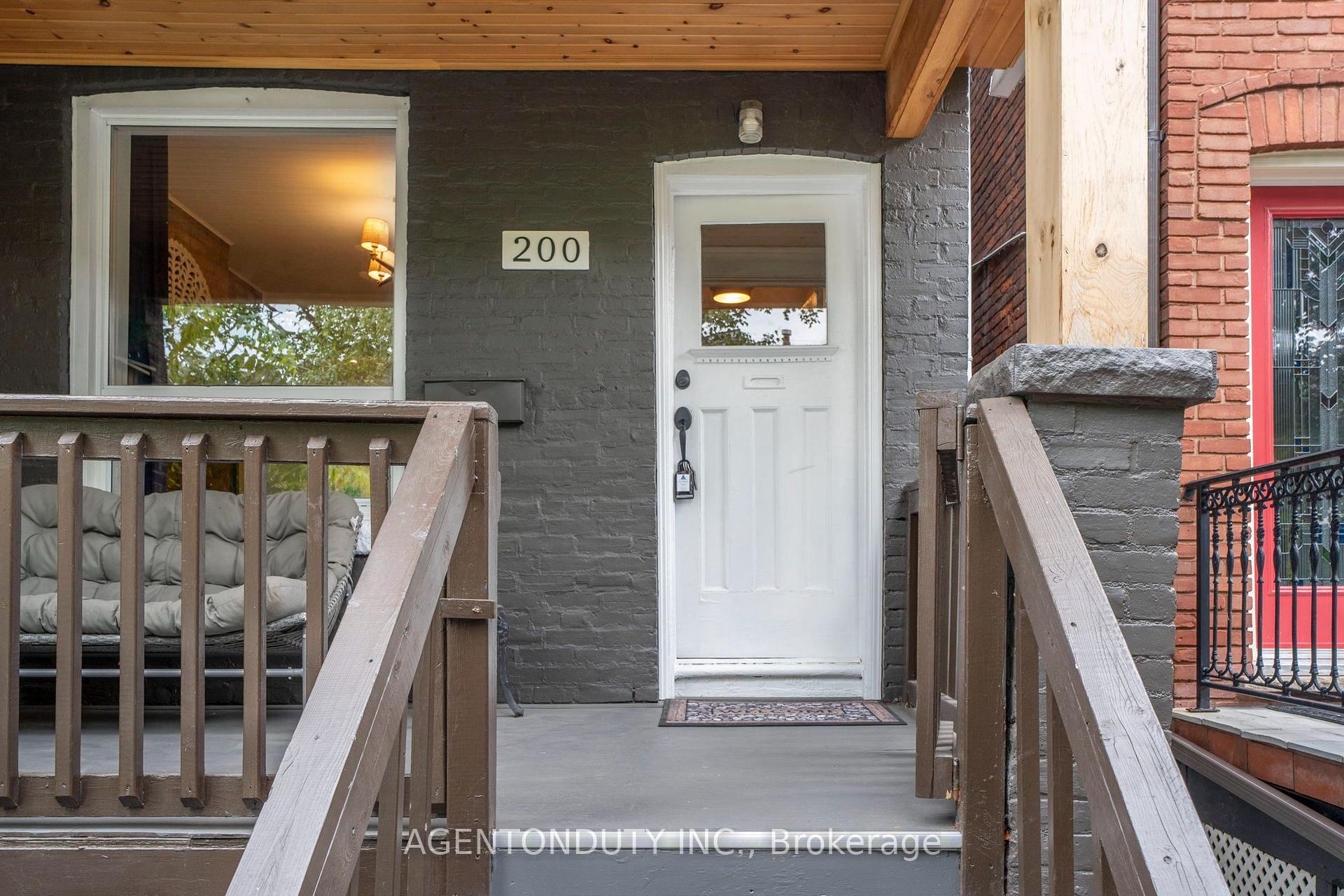 Photo 3 of 200 St Helen's Avenue, Toronto, Dufferin Grove — HOMEH