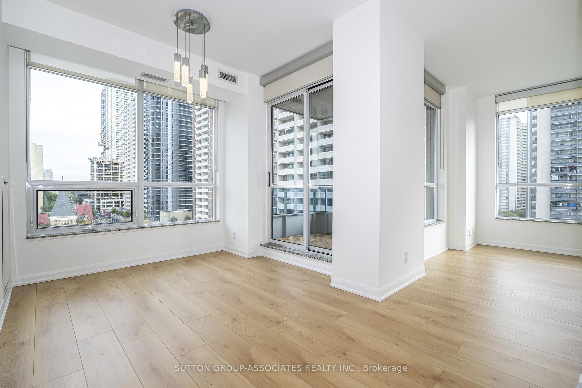 Photo 16 of Unit 703, 500 Sherbourne Street, Toronto, North St. James Town — HOMEH