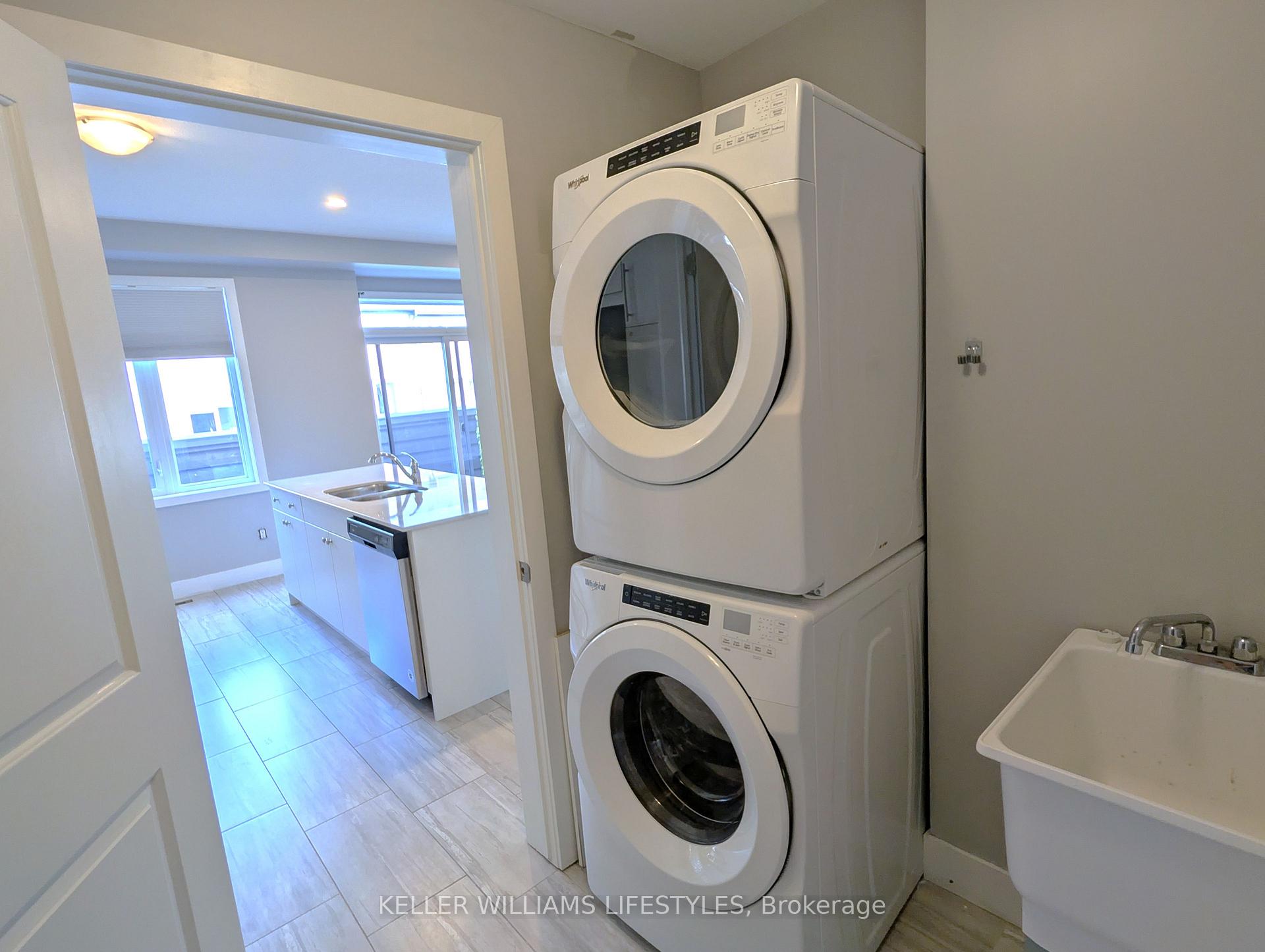 Photo 7 of Unit 25, 2070 Meadowgate Boulevard, London, South U — HOMEH