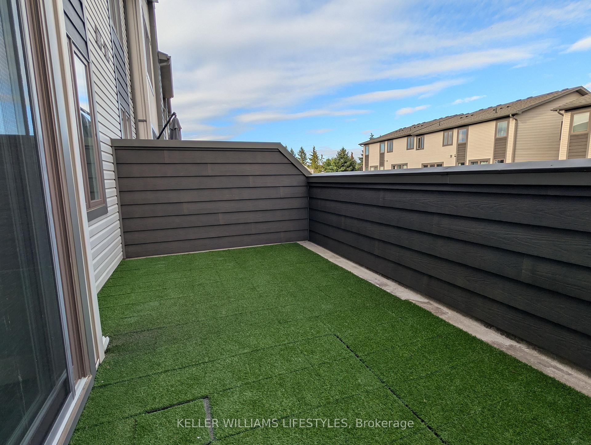 Photo 10 of Unit 25, 2070 Meadowgate Boulevard, London, South U — HOMEH