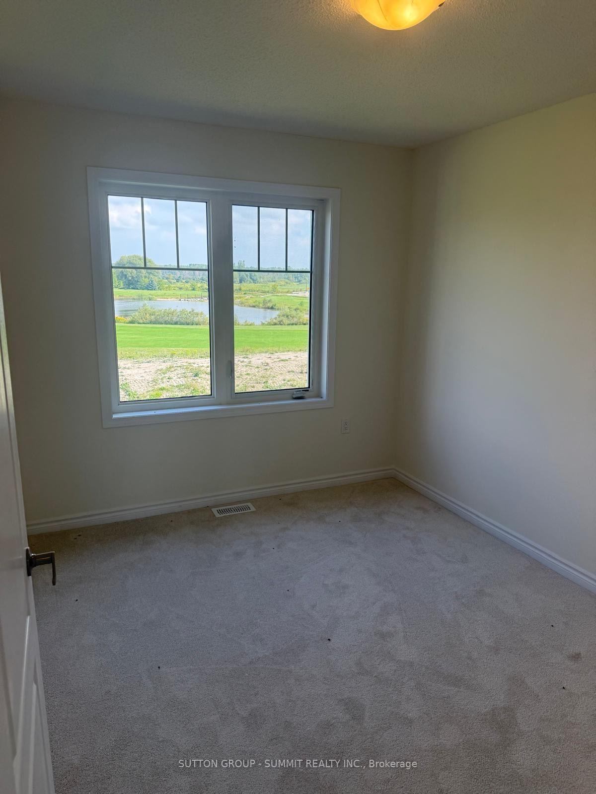 Photo 7 of 72 Sandhill Crane Drive, Wasaga Beach — HOMEH