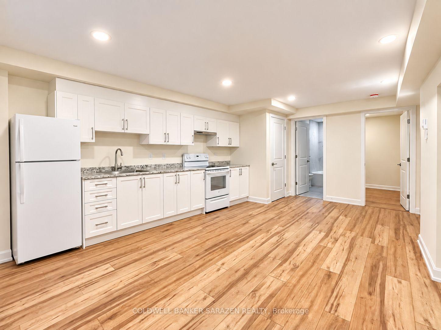 Photo 5 of Unit B, 18 Harris Place, Ottawa, Meadowlands/St. Claire Gardens — HOMEH