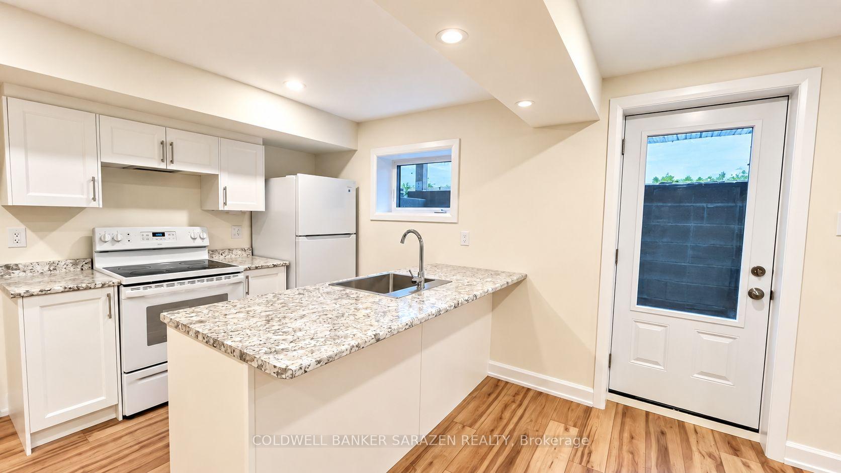Photo 5 of Unit A, 18 Harris Place, Ottawa, Meadowlands/St. Claire Gardens — HOMEH