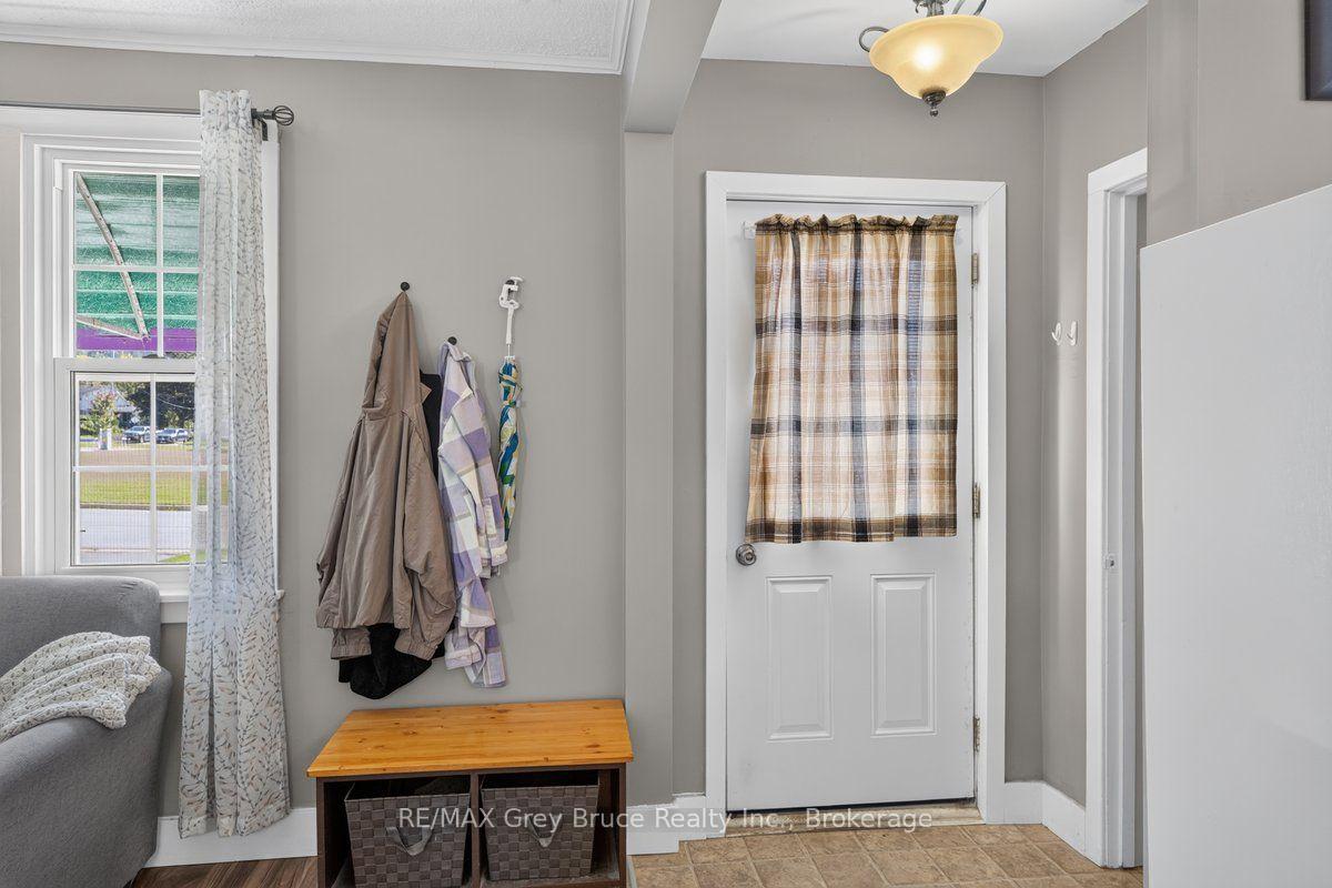 Photo 5 of 714 5th Street E, Owen Sound — HOMEH