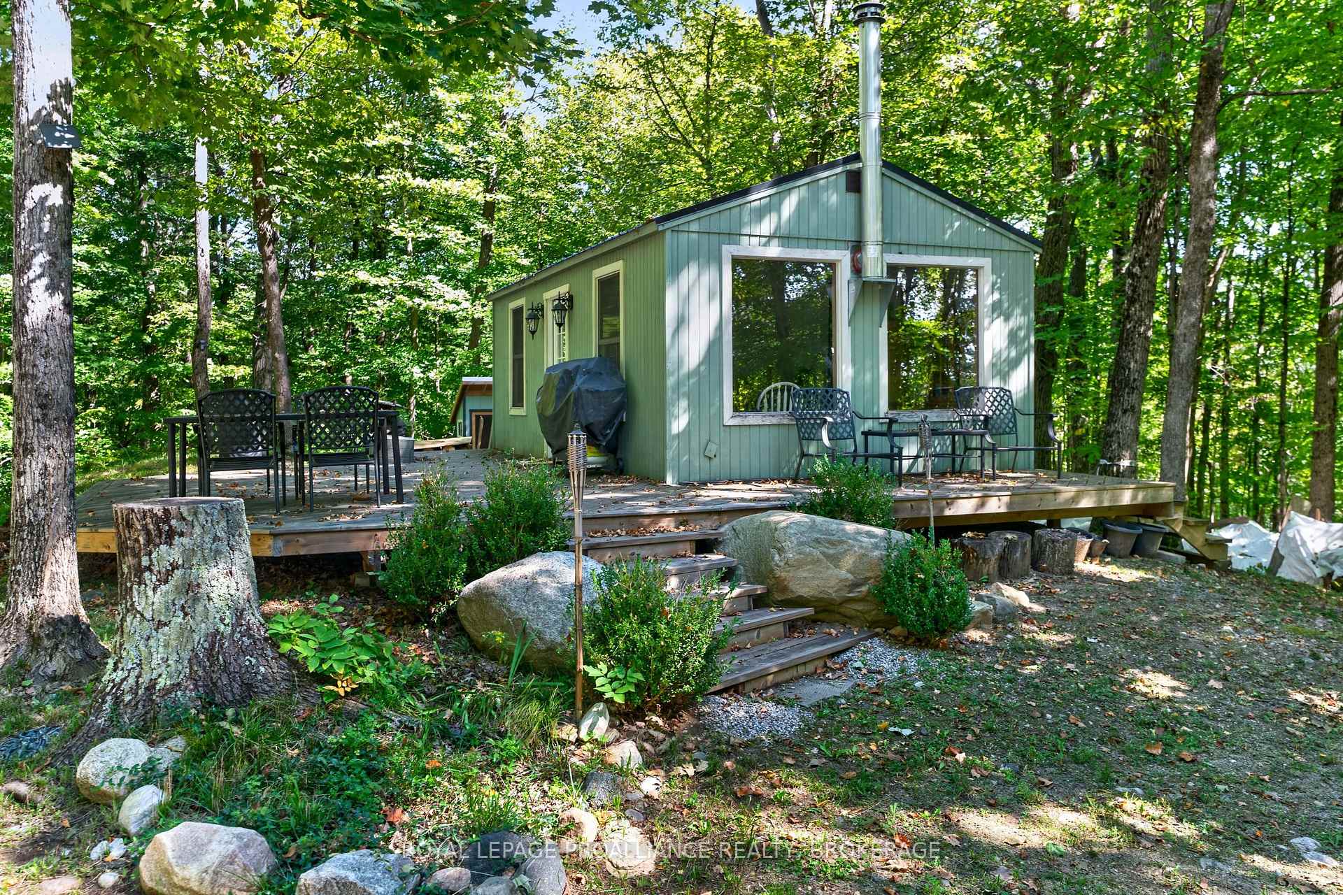 Photo 2 of 1057 Forest Lane, Frontenac, Frontenac Centre — HOMEH
