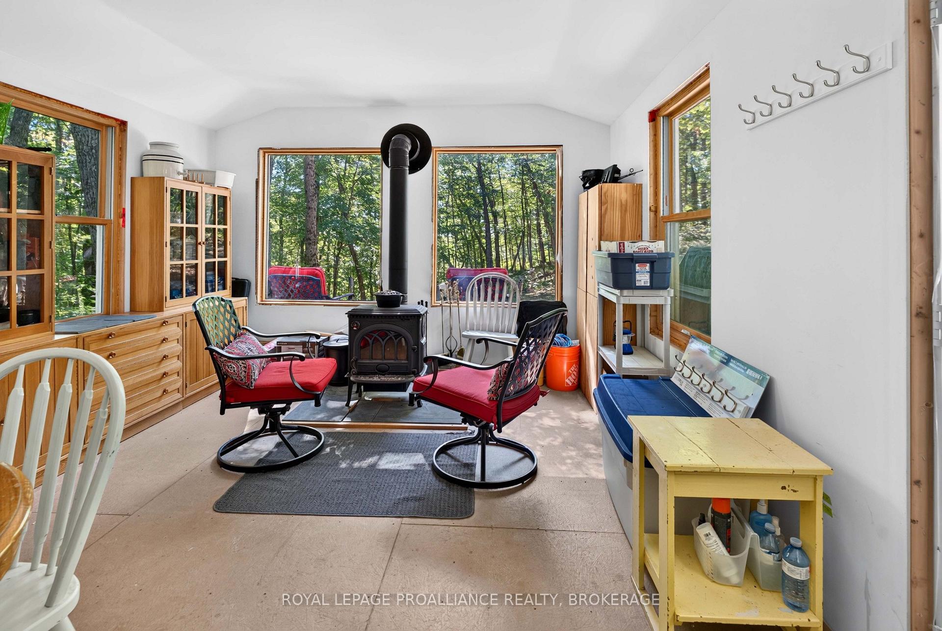 Photo 18 of 1057 Forest Lane, Frontenac, Frontenac Centre — HOMEH
