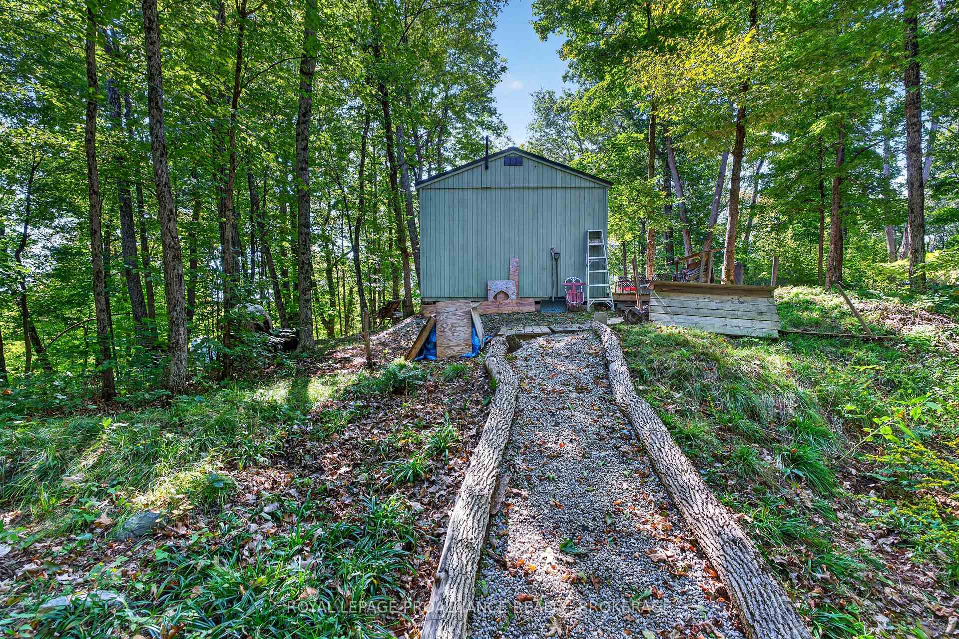 Photo 24 of 1057 Forest Lane, Frontenac, Frontenac Centre — HOMEH