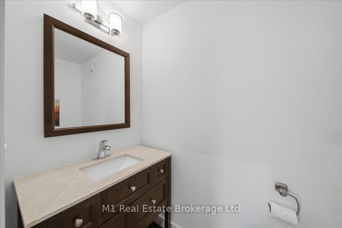 Photo 32 of 11 Breakwater Court, Gravenhurst, Muskoka (S) — HOMEH