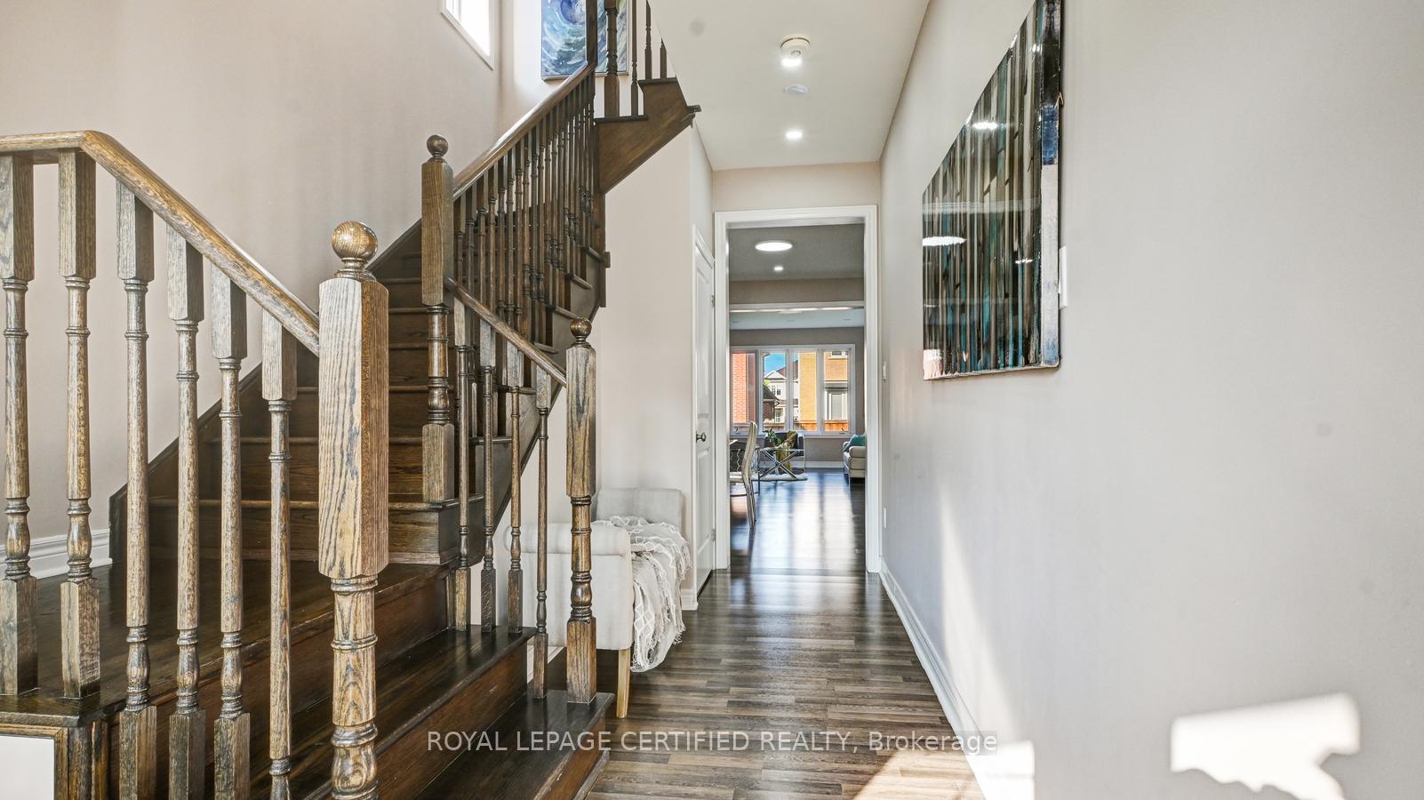 Photo 2 of 33 Robbins Ridge, Brant, Paris — HOMEH
