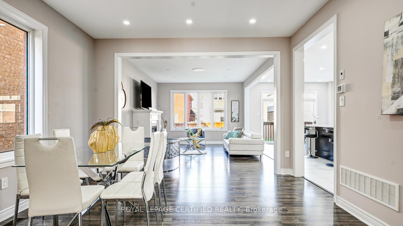 Photo 3 of 33 Robbins Ridge, Brant, Paris — HOMEH