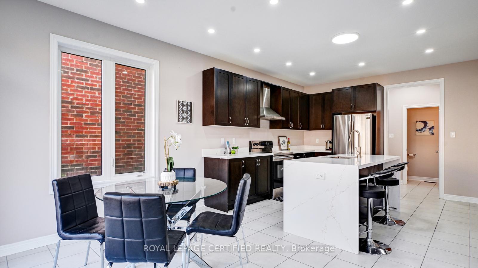 Photo 12 of 33 Robbins Ridge, Brant, Paris — HOMEH