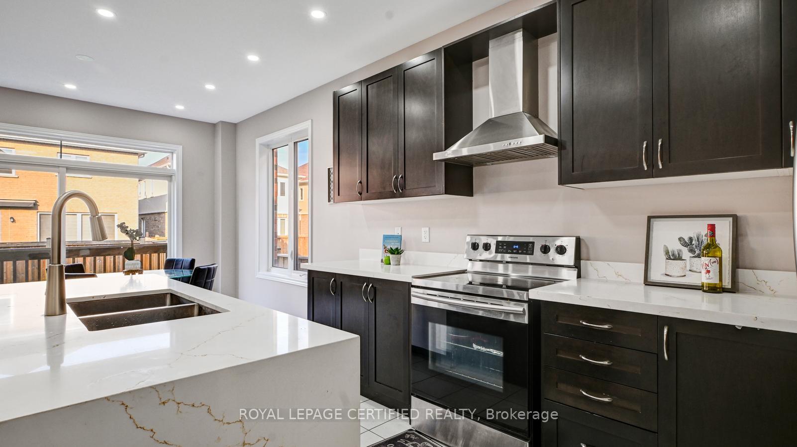 Photo 16 of 33 Robbins Ridge, Brant, Paris — HOMEH