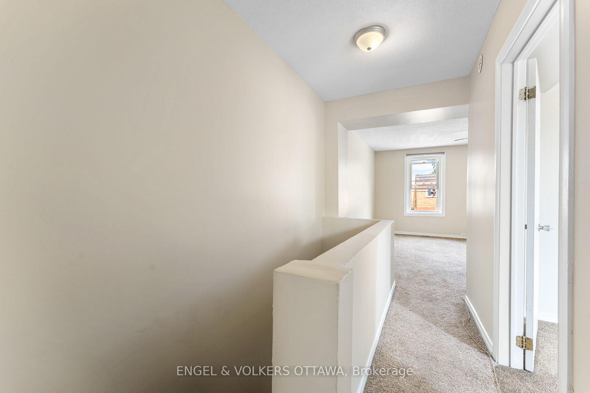 Photo 5 of Unit 1, 502 Gladstone Avenue, Ottawa, Ottawa Centre — HOMEH