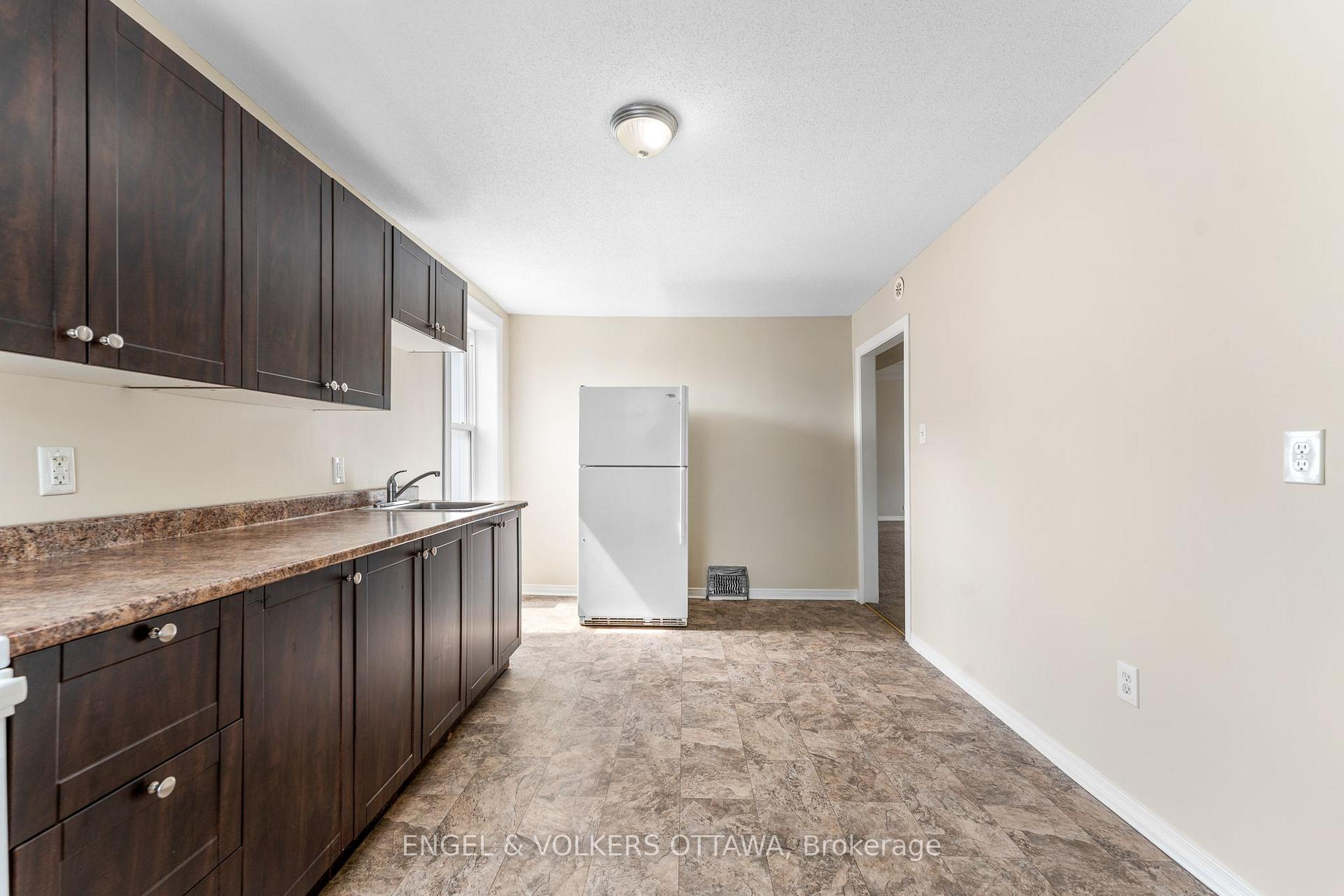 Photo 10 of Unit 1, 502 Gladstone Avenue, Ottawa, Ottawa Centre — HOMEH