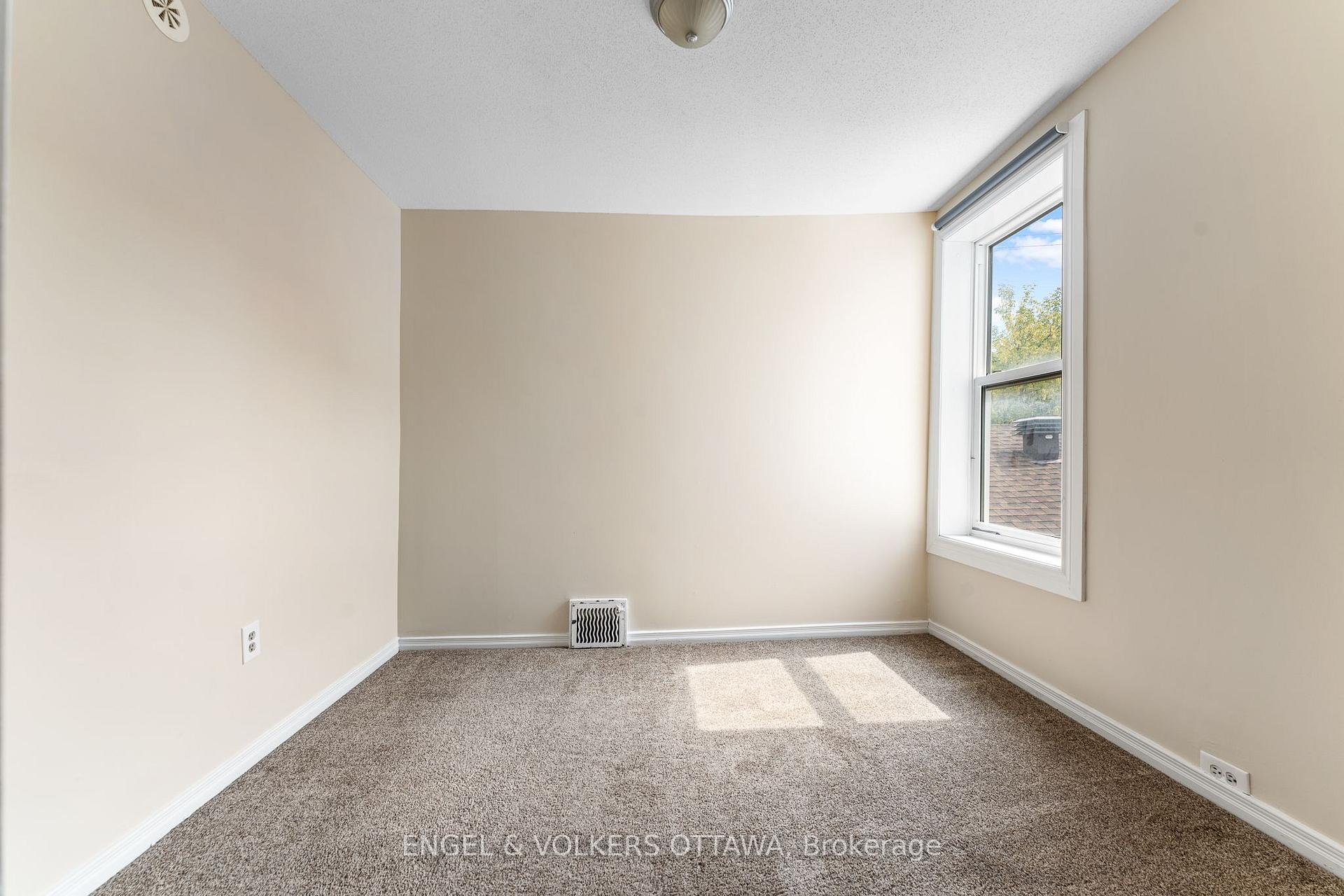 Photo 15 of Unit 1, 502 Gladstone Avenue, Ottawa, Ottawa Centre — HOMEH