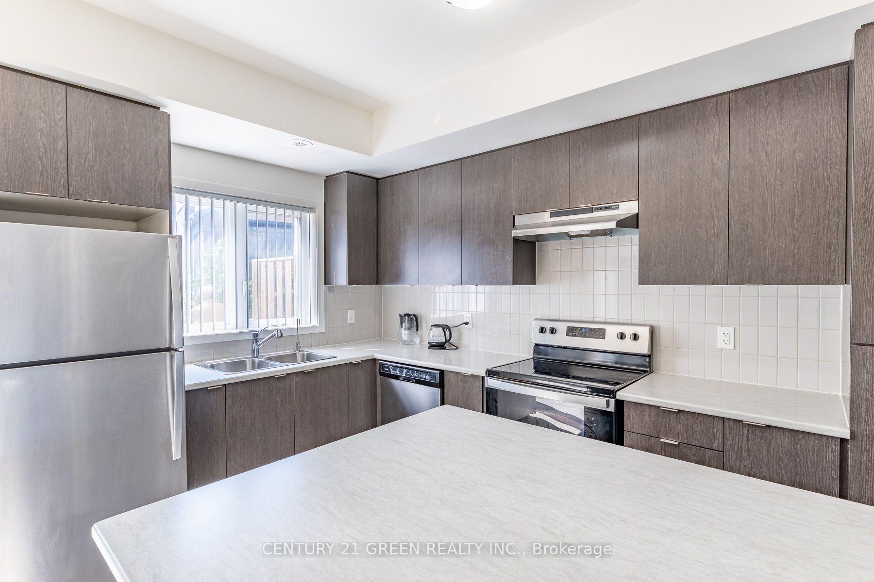 Photo 15 of Unit 406, 1525 Kingston Road, Pickering, Town Centre — HOMEH