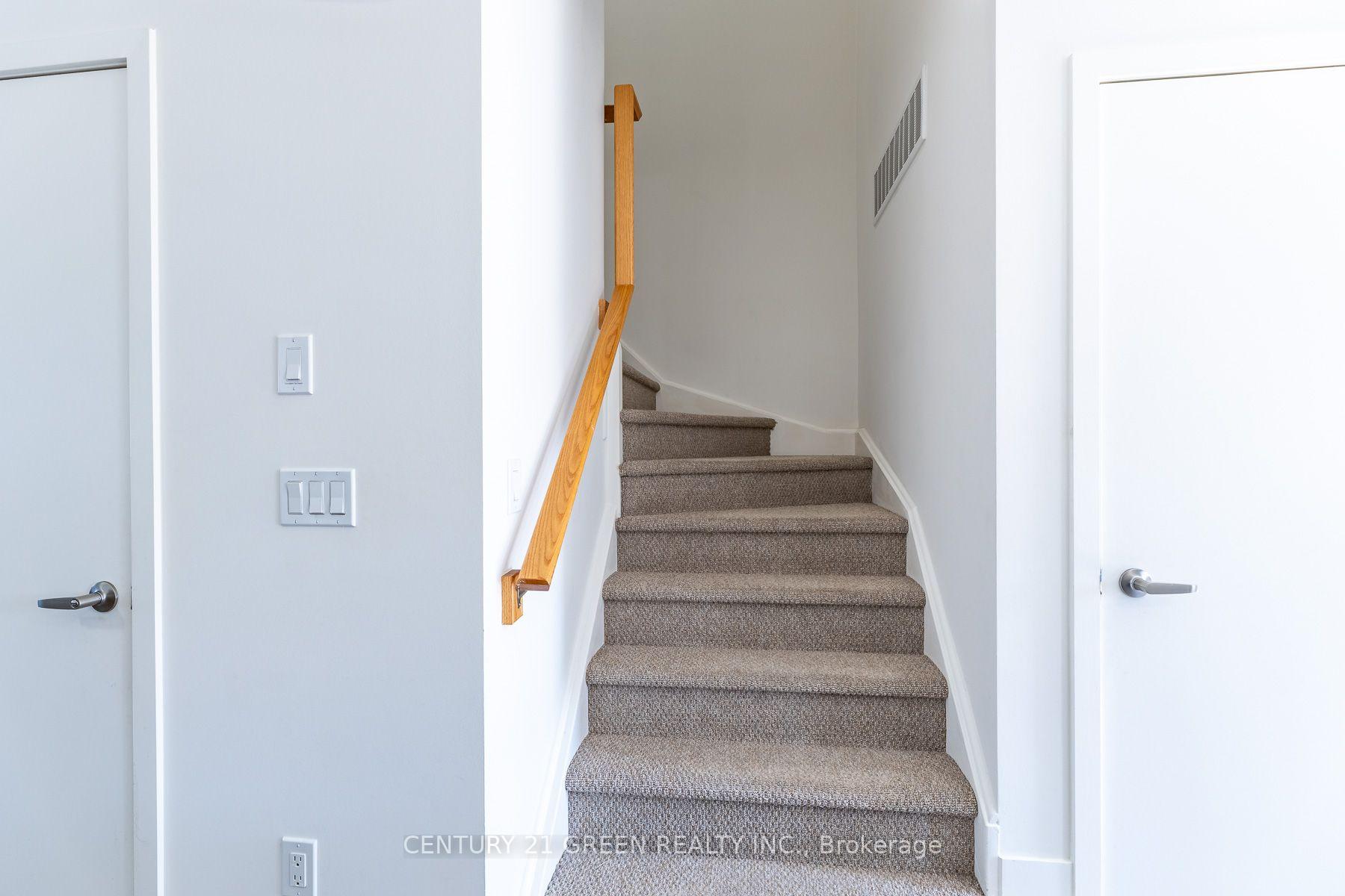 Photo 17 of Unit 406, 1525 Kingston Road, Pickering, Town Centre — HOMEH