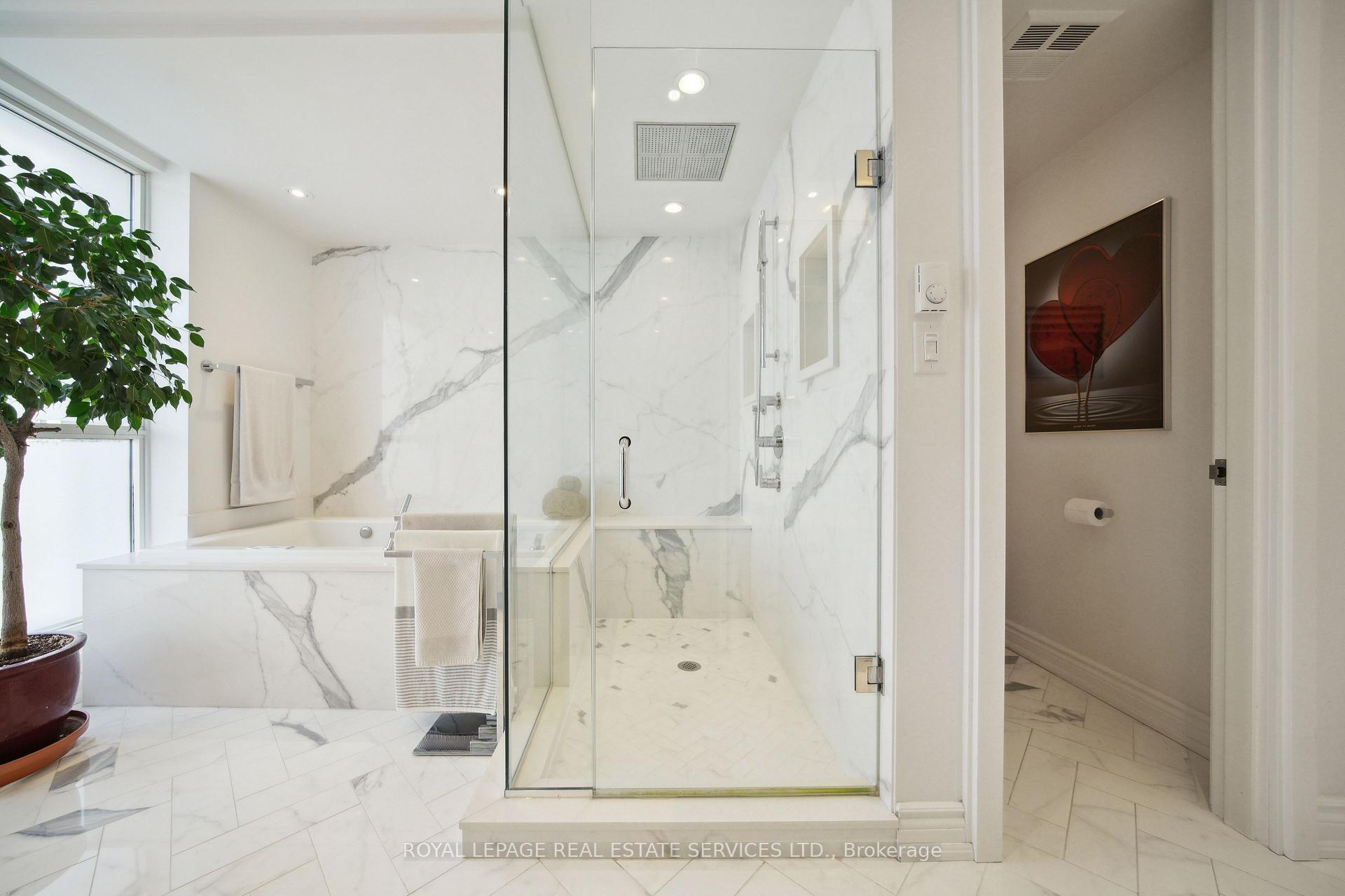 Photo 16 of Unit 601, 480 Queens Quay W, Toronto, Waterfront Communities — HOMEH