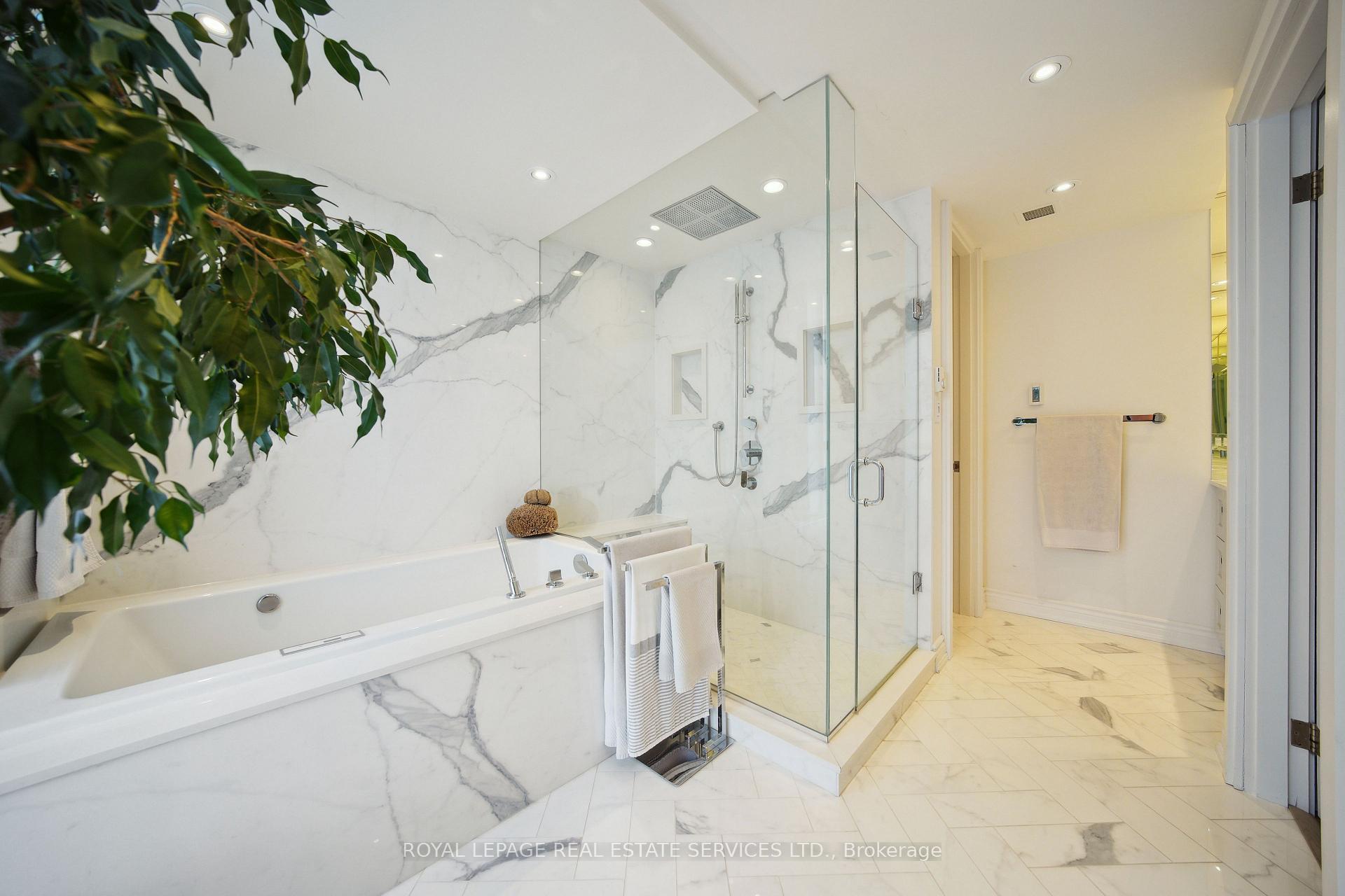 Photo 18 of Unit 601, 480 Queens Quay W, Toronto, Waterfront Communities — HOMEH