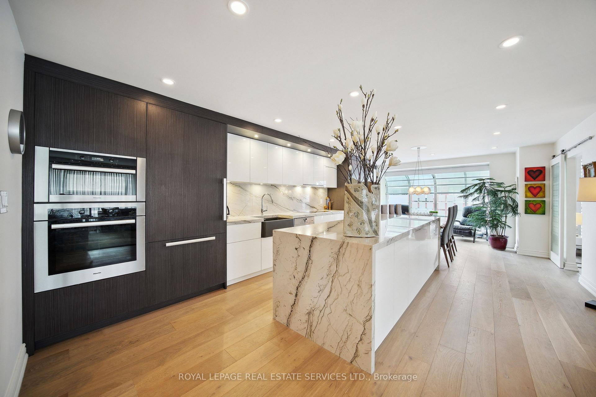 Photo 23 of Unit 601, 480 Queens Quay W, Toronto, Waterfront Communities — HOMEH