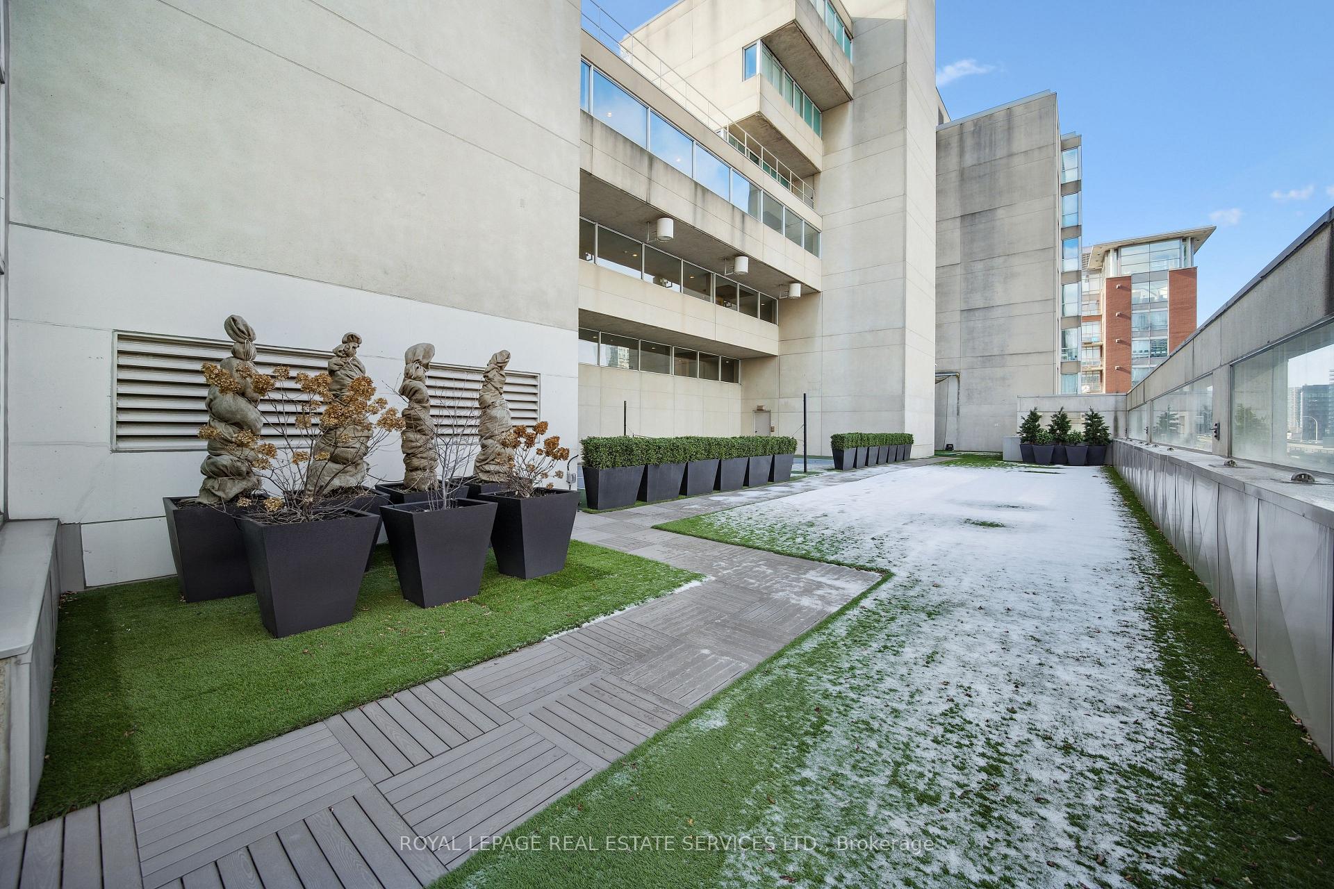 Photo 49 of Unit 601, 480 Queens Quay W, Toronto, Waterfront Communities — HOMEH