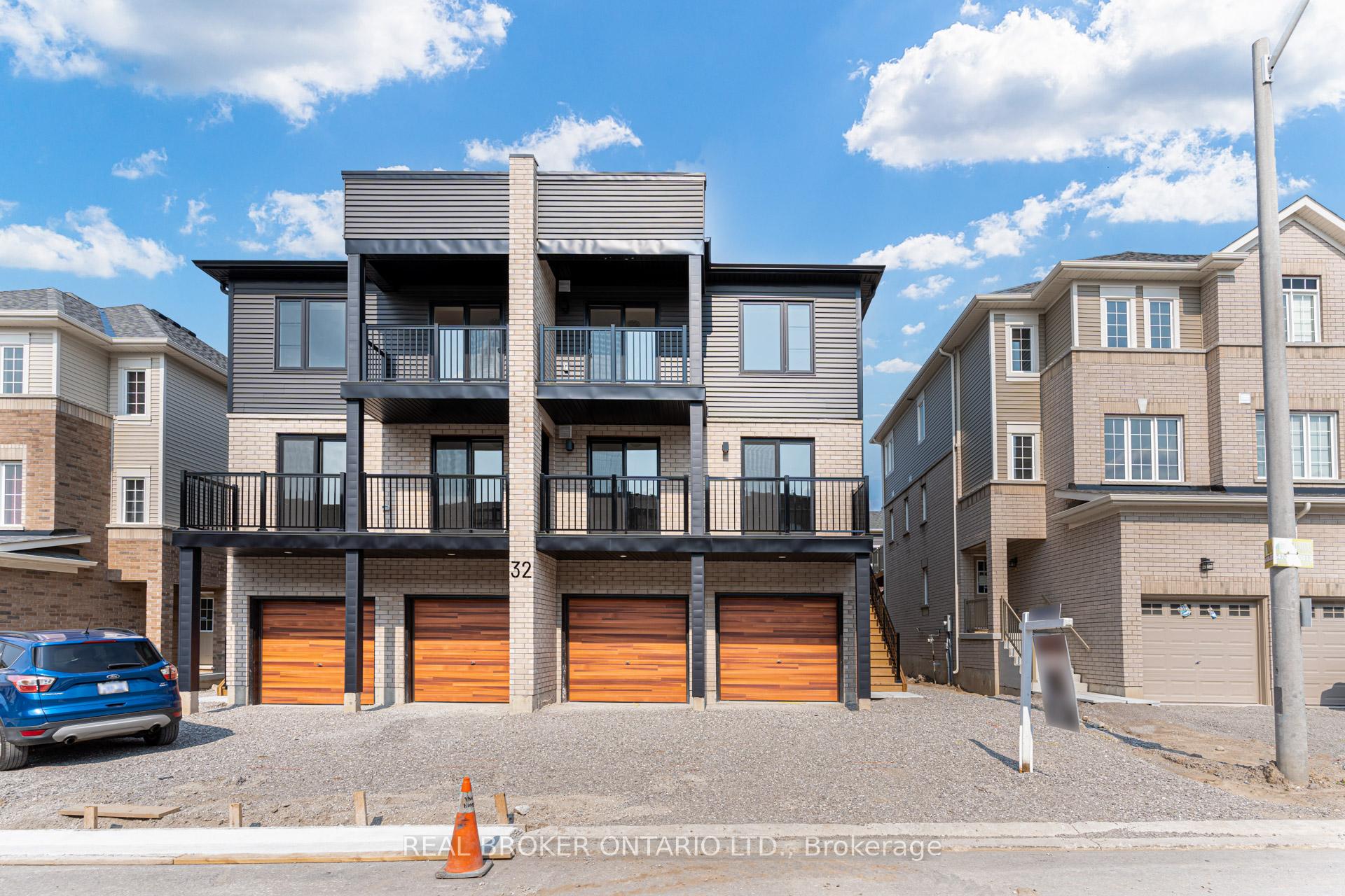 Photo 3 of Unit 6, 32 Wagon Lane N, Barrie, Rural Barrie Southeast — HOMEH