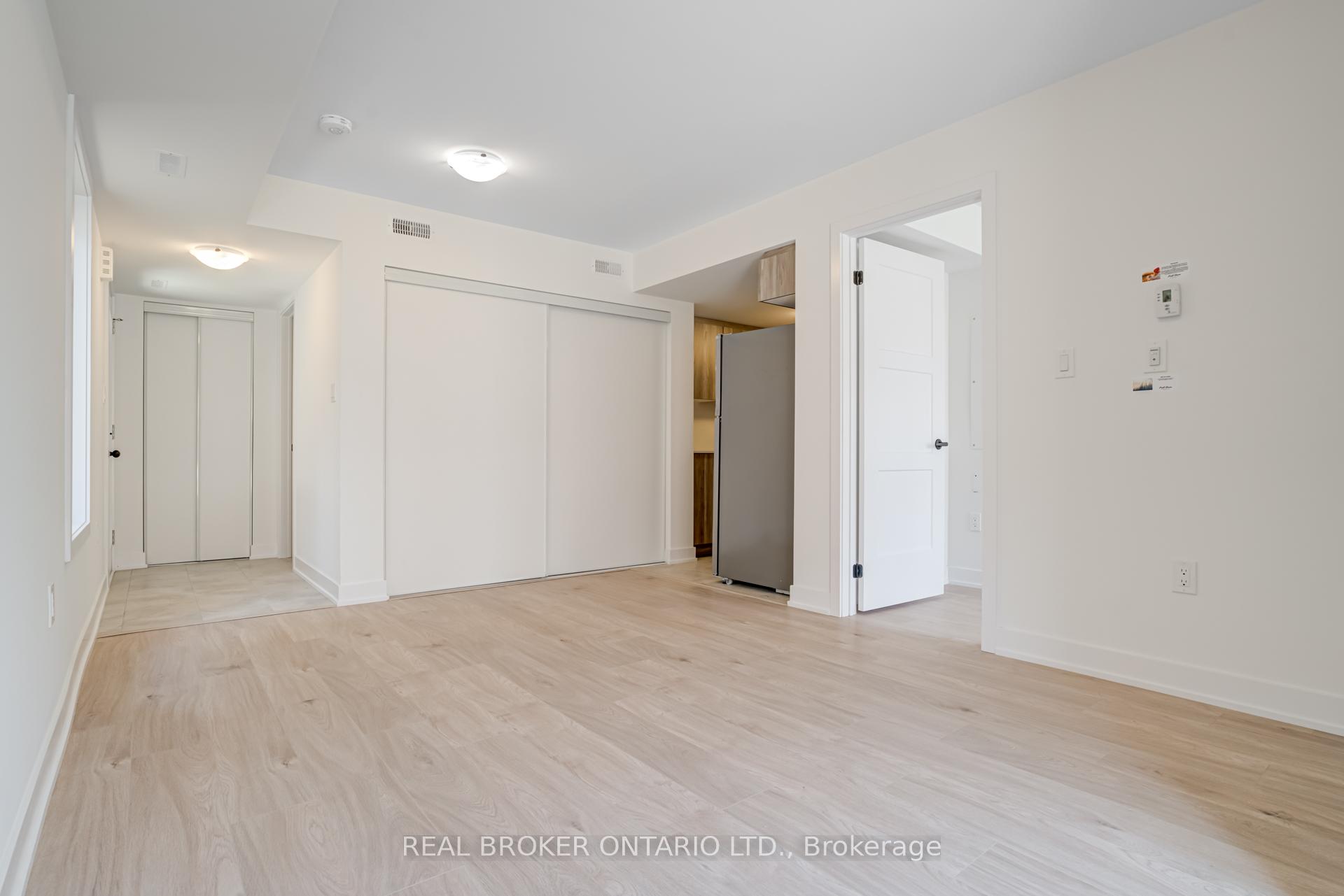 Photo 13 of Unit 6, 32 Wagon Lane N, Barrie, Rural Barrie Southeast — HOMEH