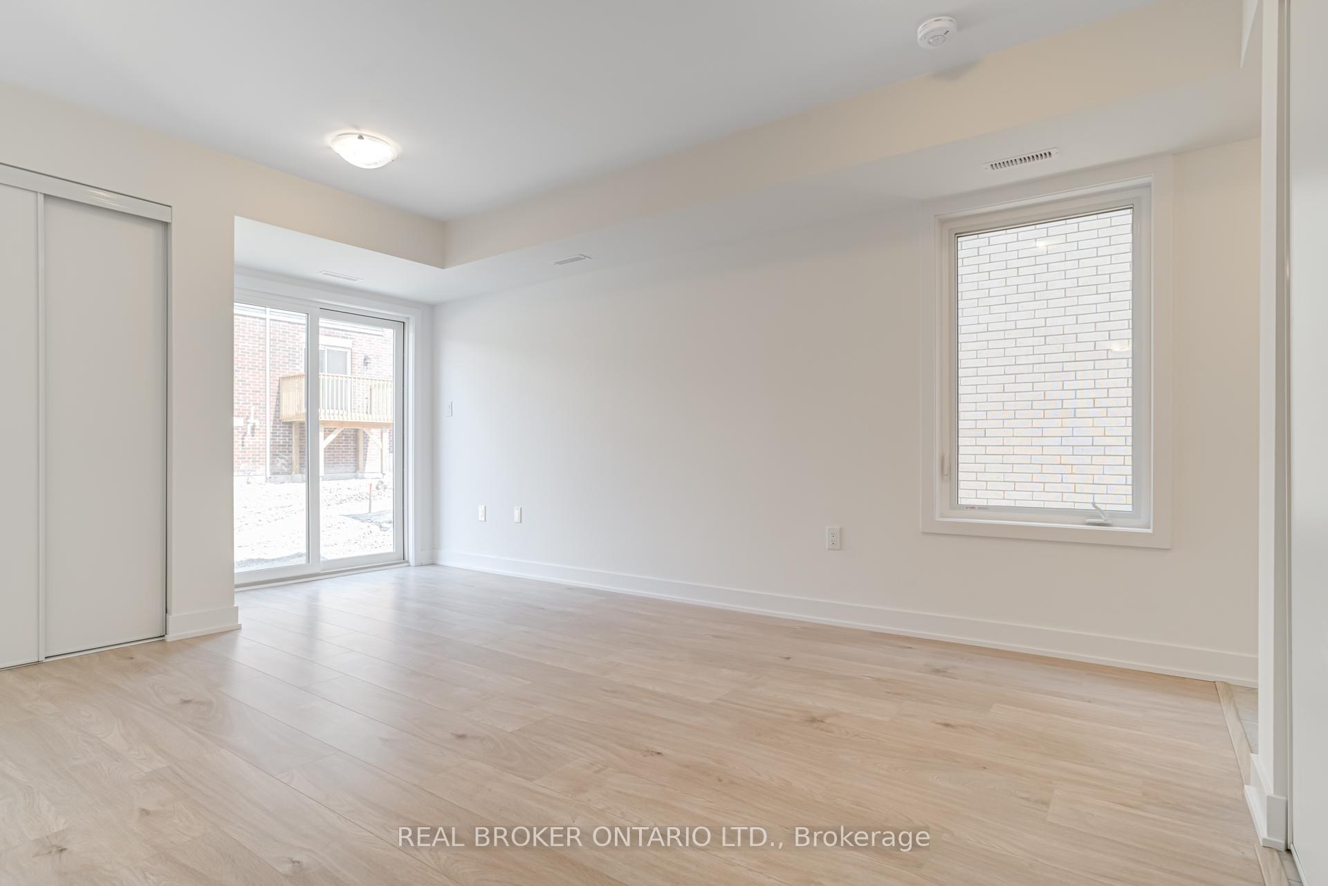 Photo 17 of Unit 6, 32 Wagon Lane N, Barrie, Rural Barrie Southeast — HOMEH