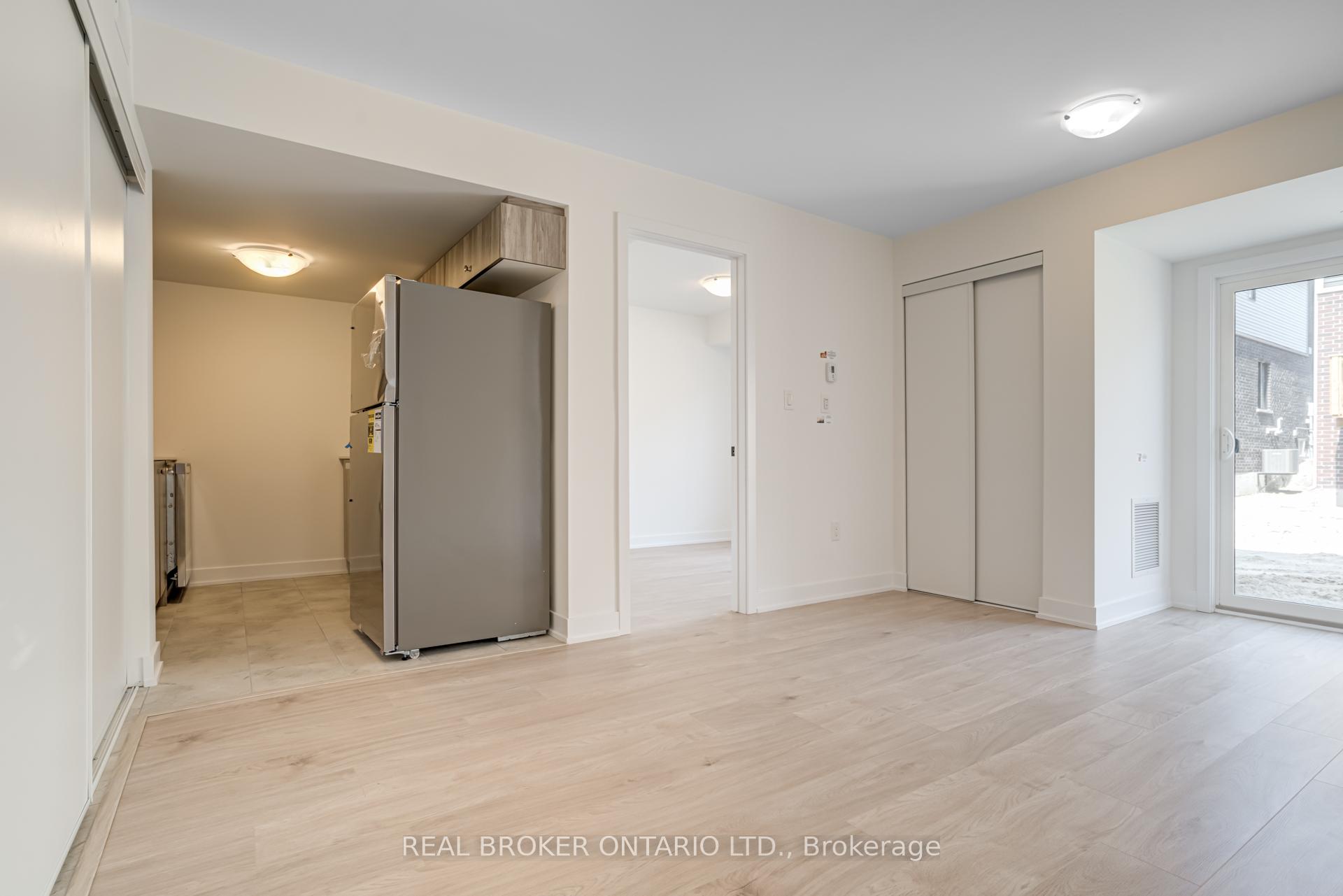 Photo 19 of Unit 6, 32 Wagon Lane N, Barrie, Rural Barrie Southeast — HOMEH