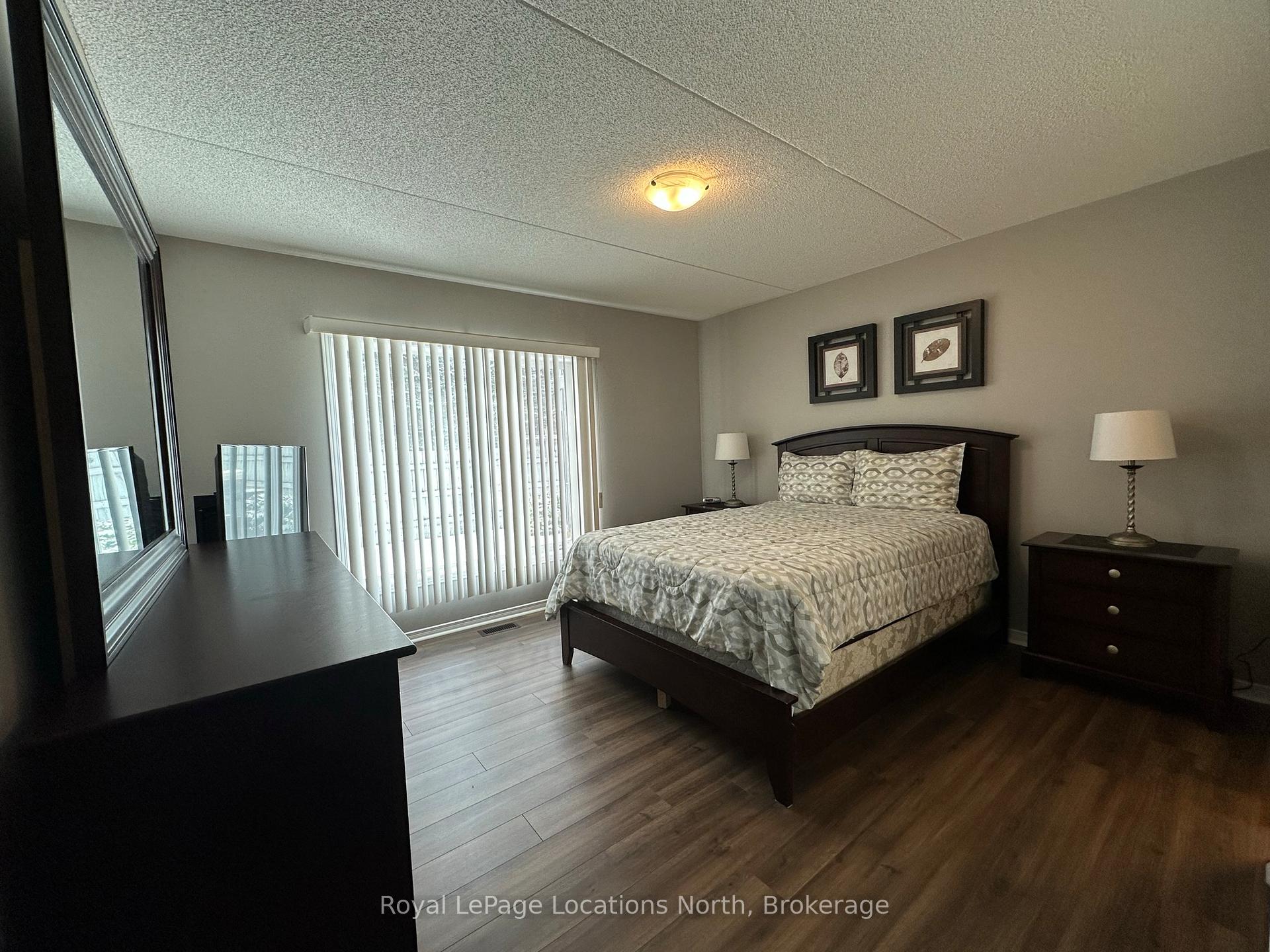Photo 9 of 289 Mariners Way, Collingwood — HOMEH