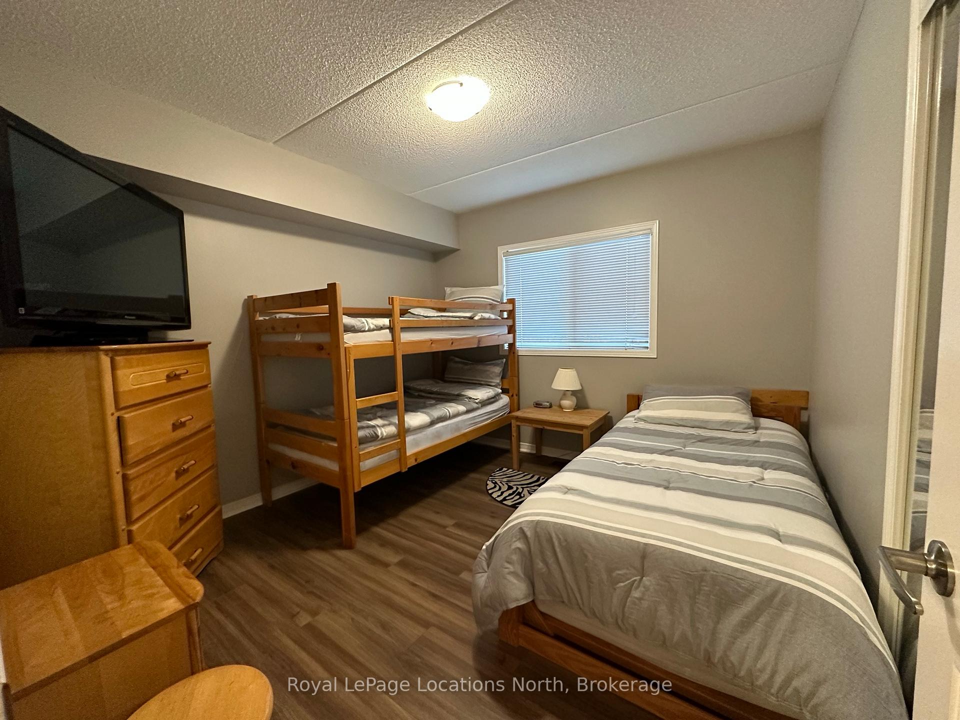 Photo 14 of 289 Mariners Way, Collingwood — HOMEH
