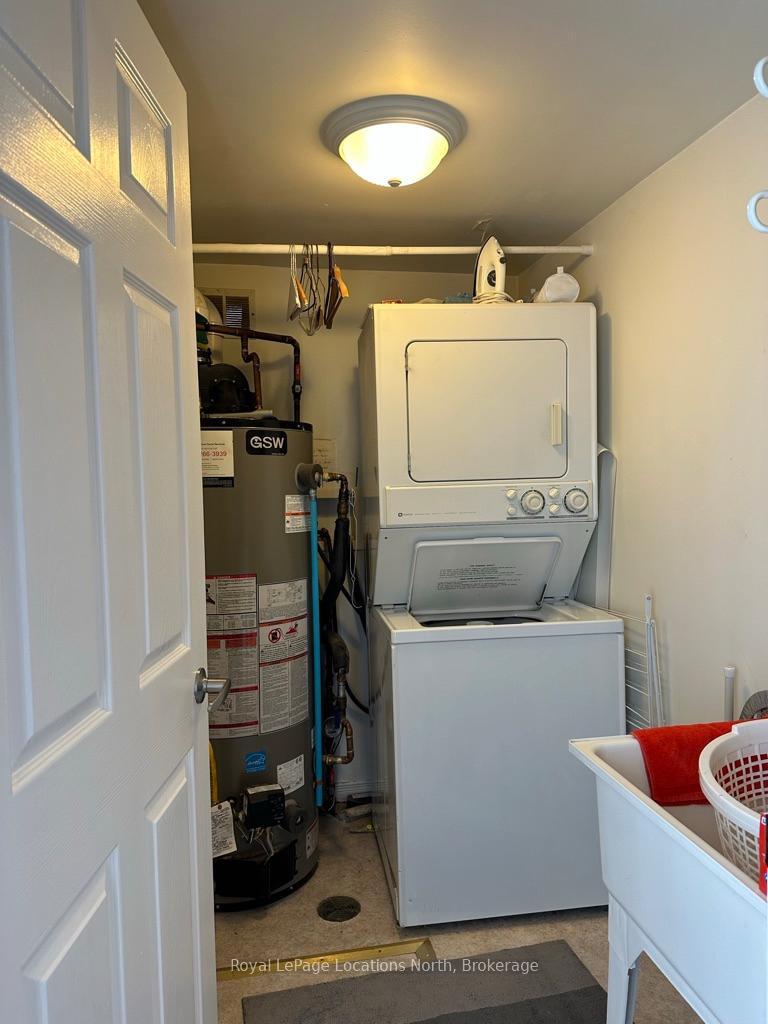Photo 16 of 289 Mariners Way, Collingwood — HOMEH