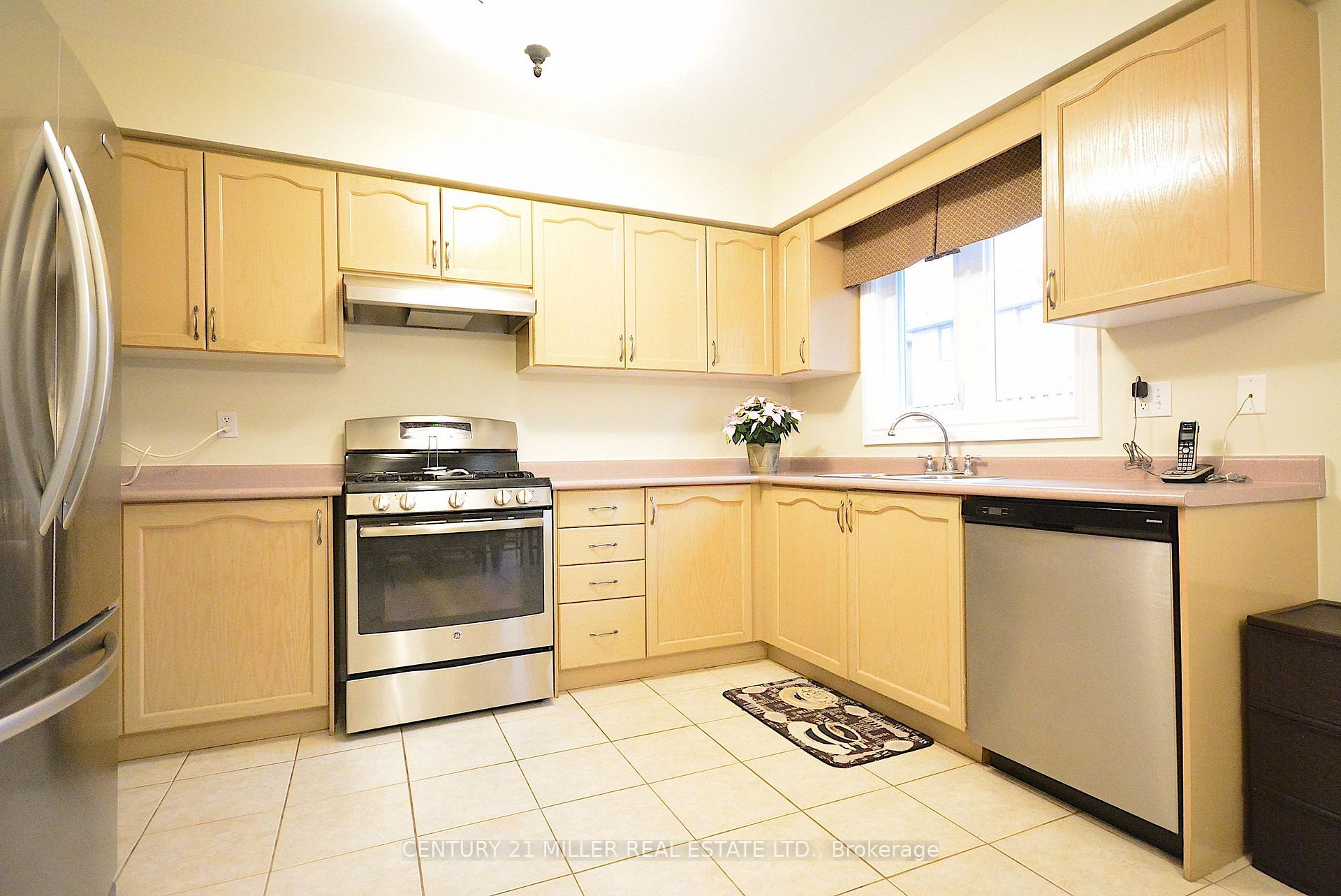 Photo 6 of 2131 Stillmeadow Road, Oakville, Westmount — HOMEH