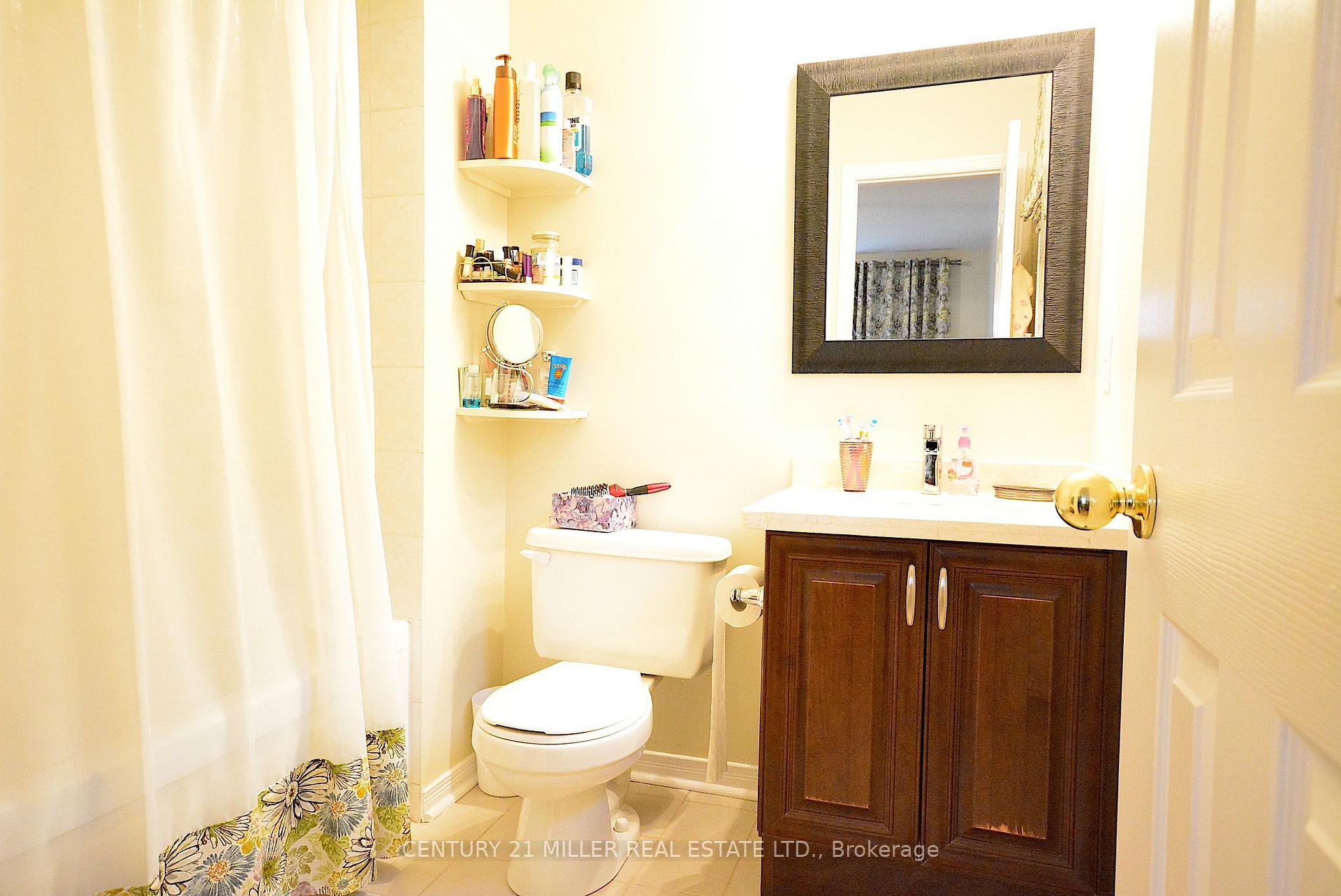 Photo 11 of 2131 Stillmeadow Road, Oakville, Westmount — HOMEH