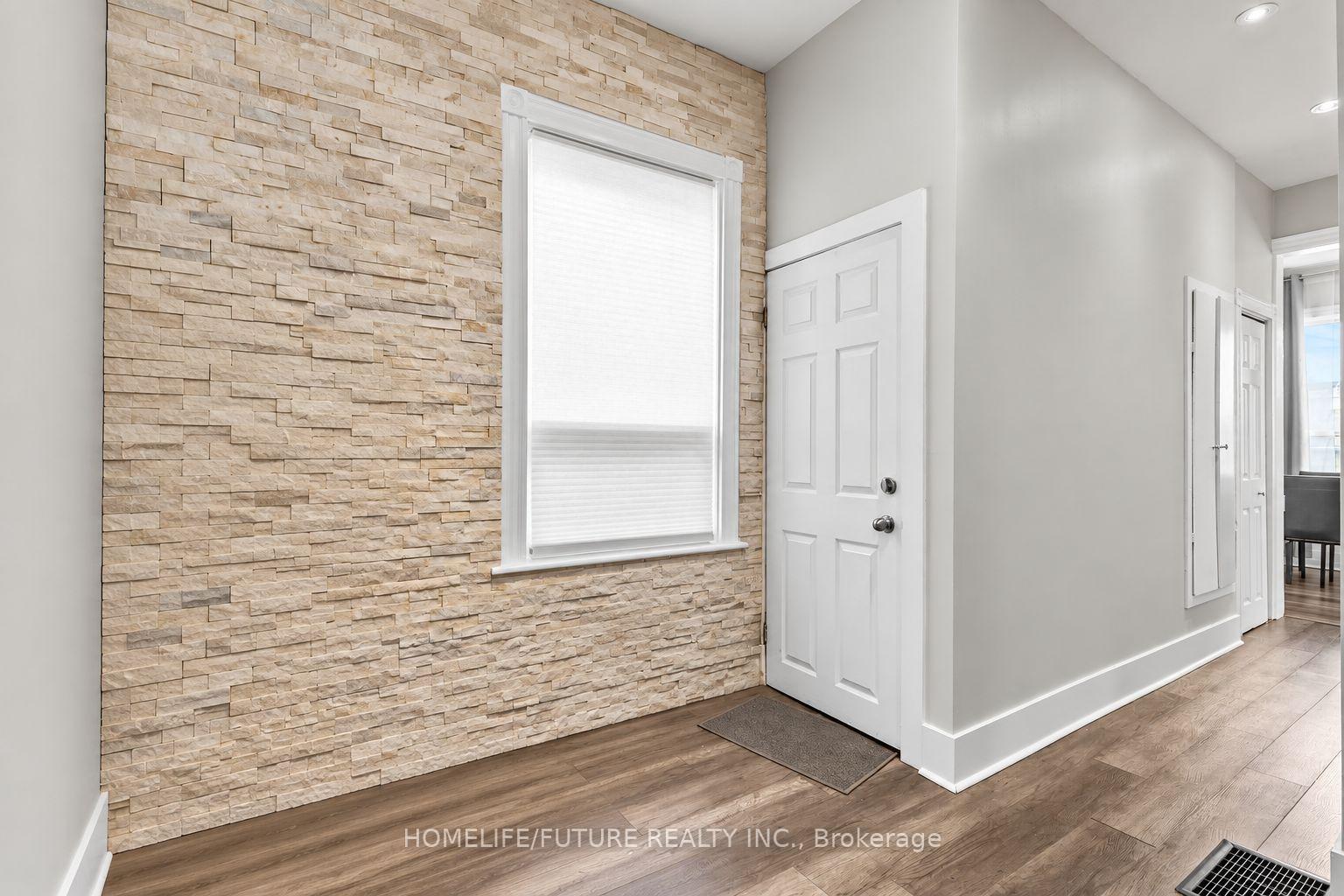 Photo 5 of 181 West Avenue, Hamilton, Landsdale — HOMEH